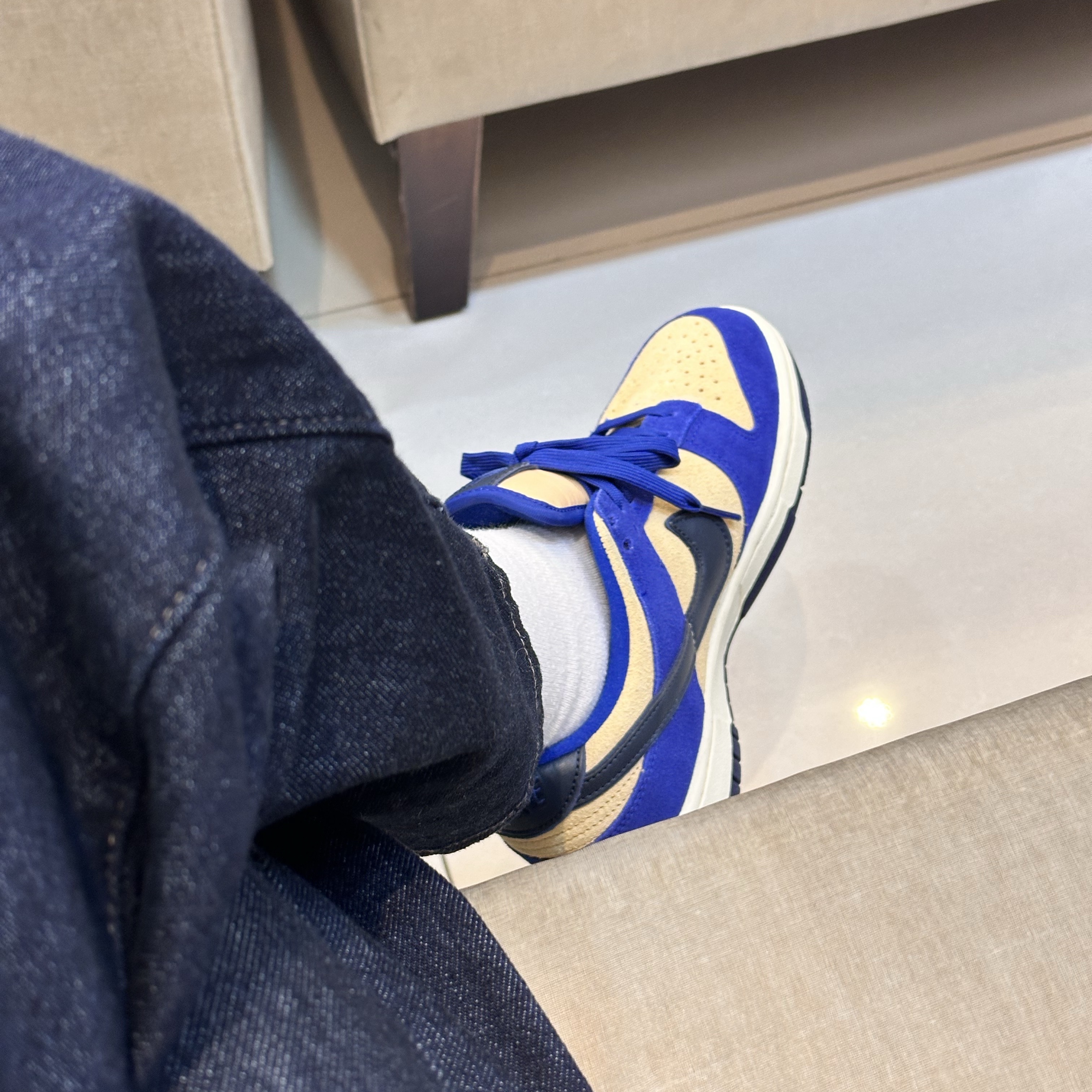 (W) Nike Dunk Low LX Blue Suede 착용 스타일