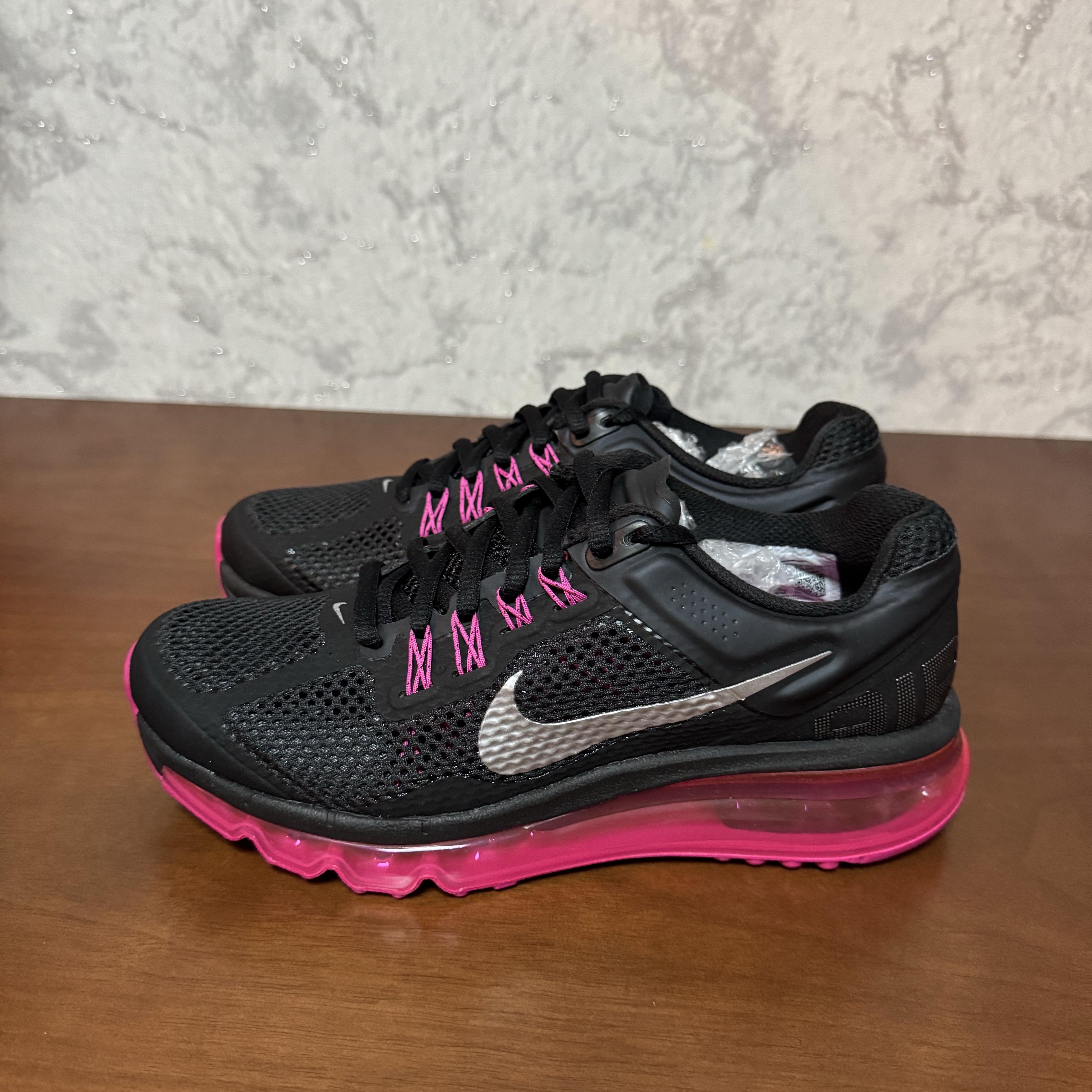 (GS) Nike Air Max 2013 Black Fusion Pink 착용 스타일 - 1
