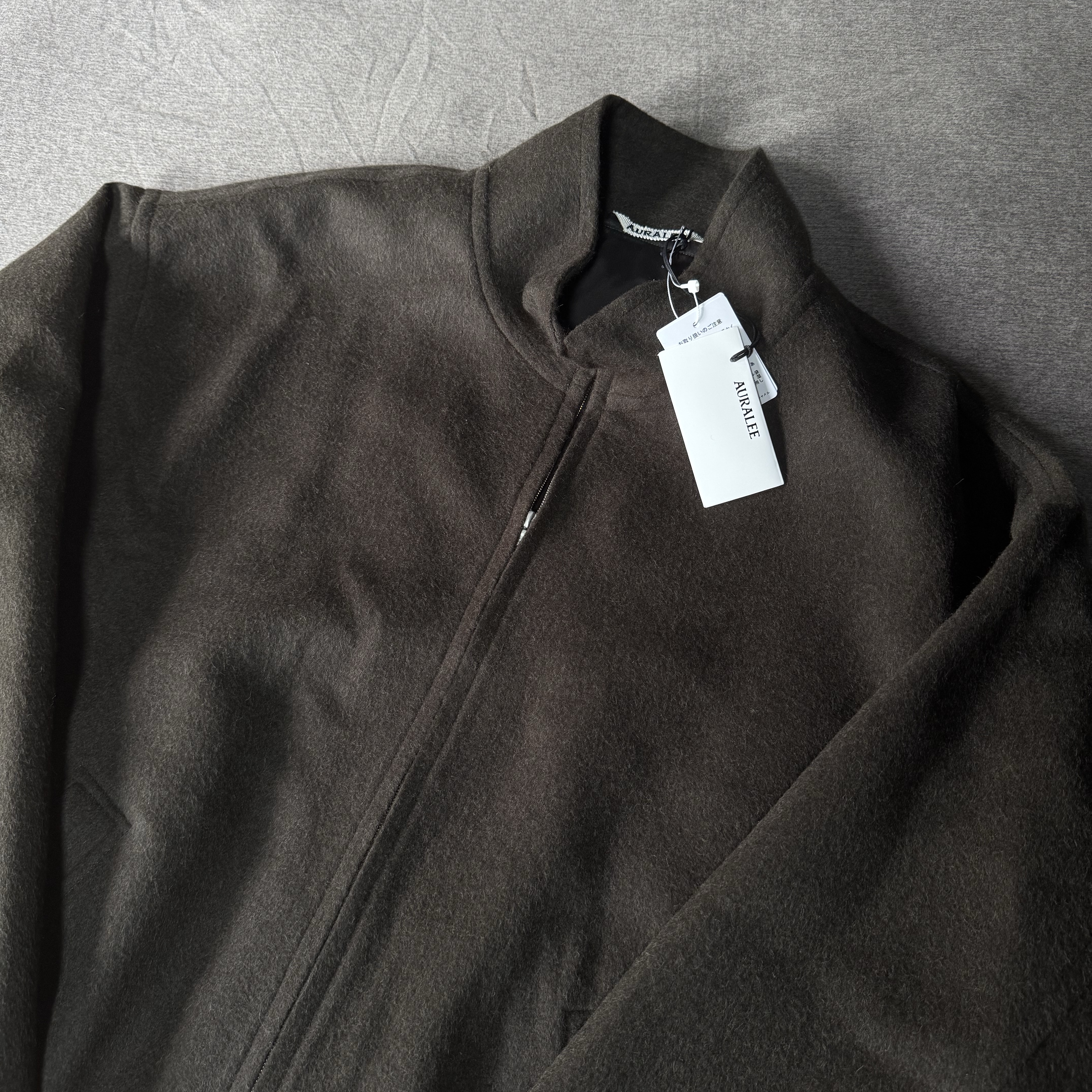 Auralee Baby Camel Flannel Zip Blouson Dark Brown 착용 스타일