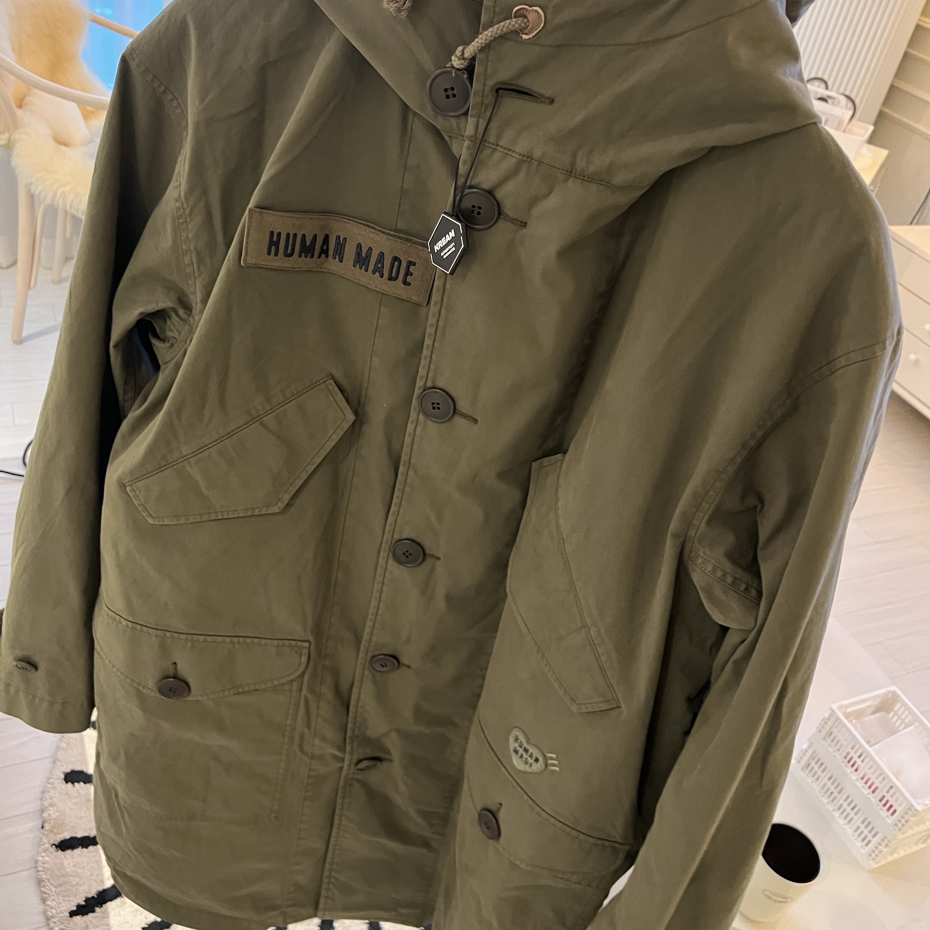 Human Made Military Coat Olive Drab 착용 스타일 - 1