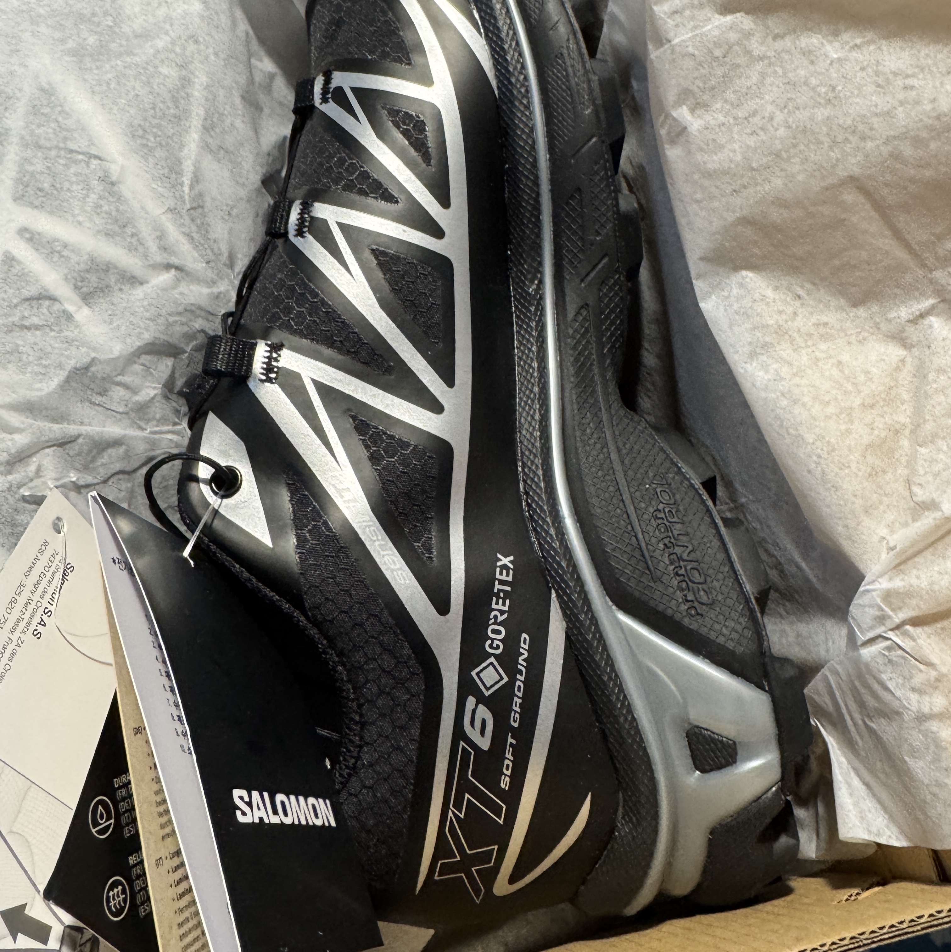 Salomon XT-6 GTX Black Silver 착용 스타일