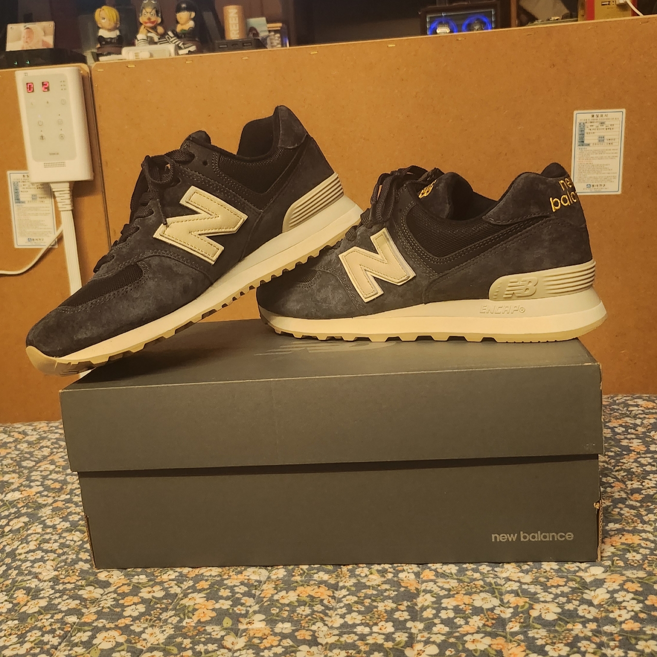 New Balance x Recto 574 Faded Navy Classic 착용 스타일