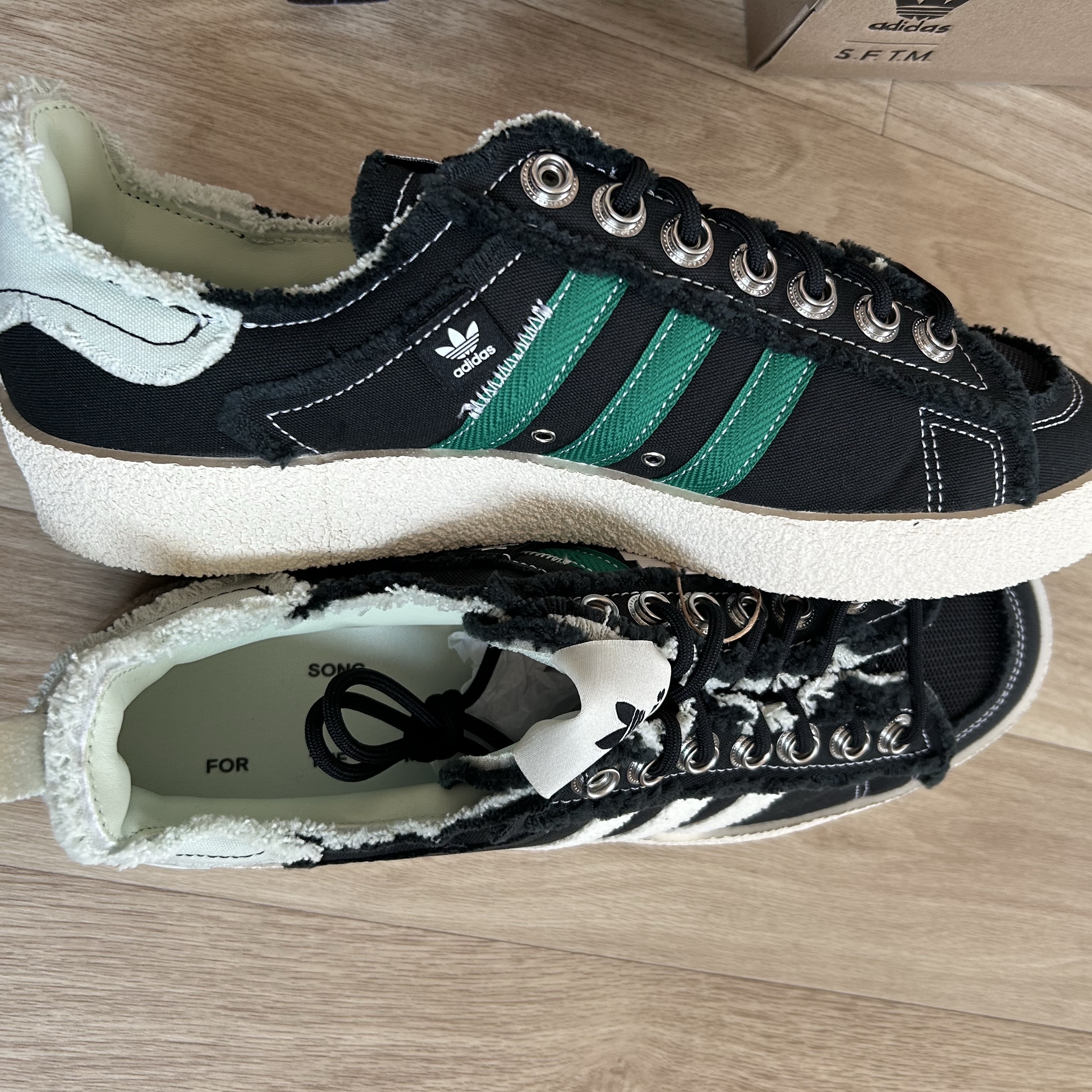 Adidas x Song for the Mute Campus 80s Core Black Cream White 착용 스타일