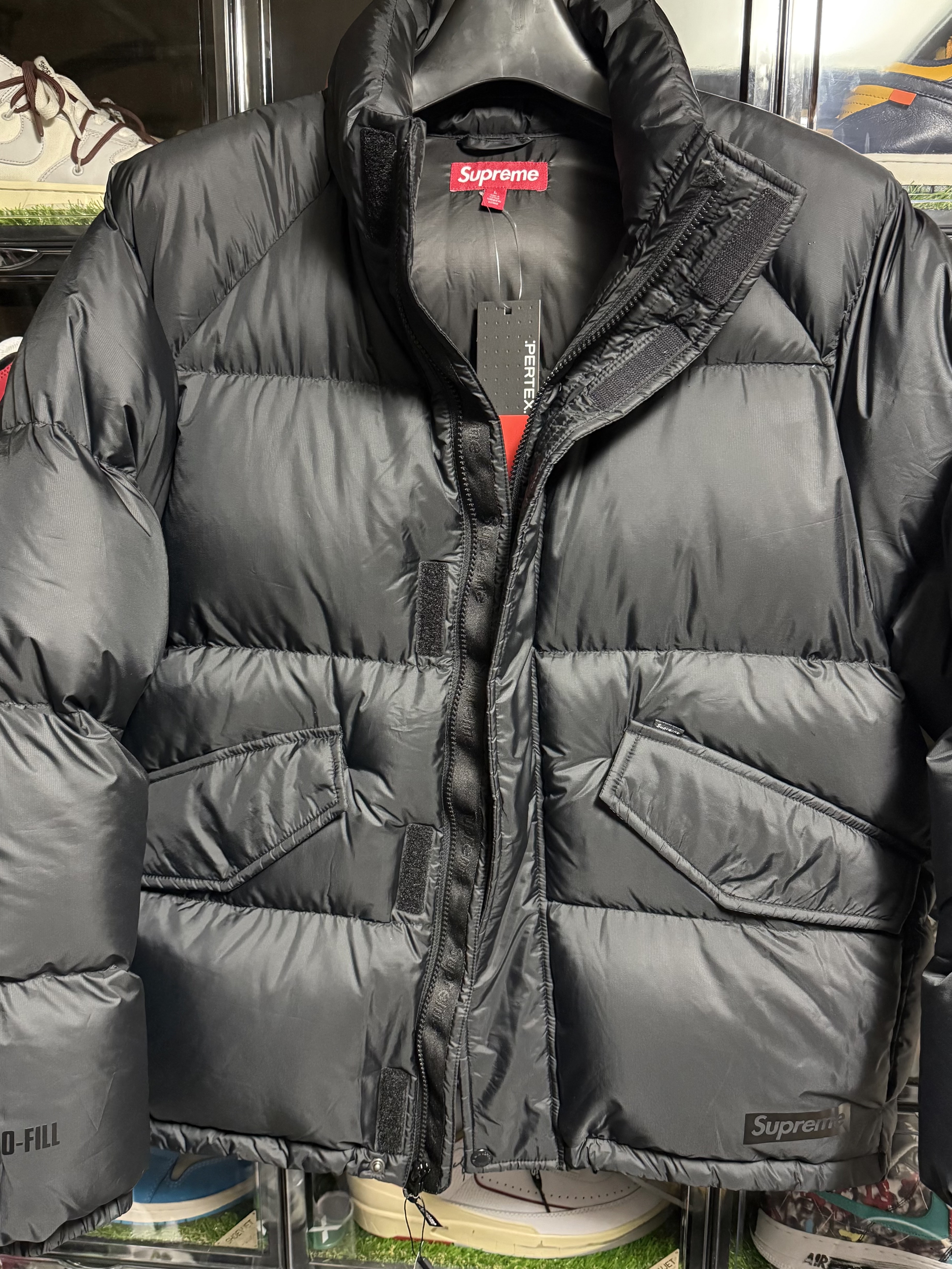 Supreme 700-Fill Down Lightweight Puffer Jacket Black - 24FW 착용 스타일 - 1