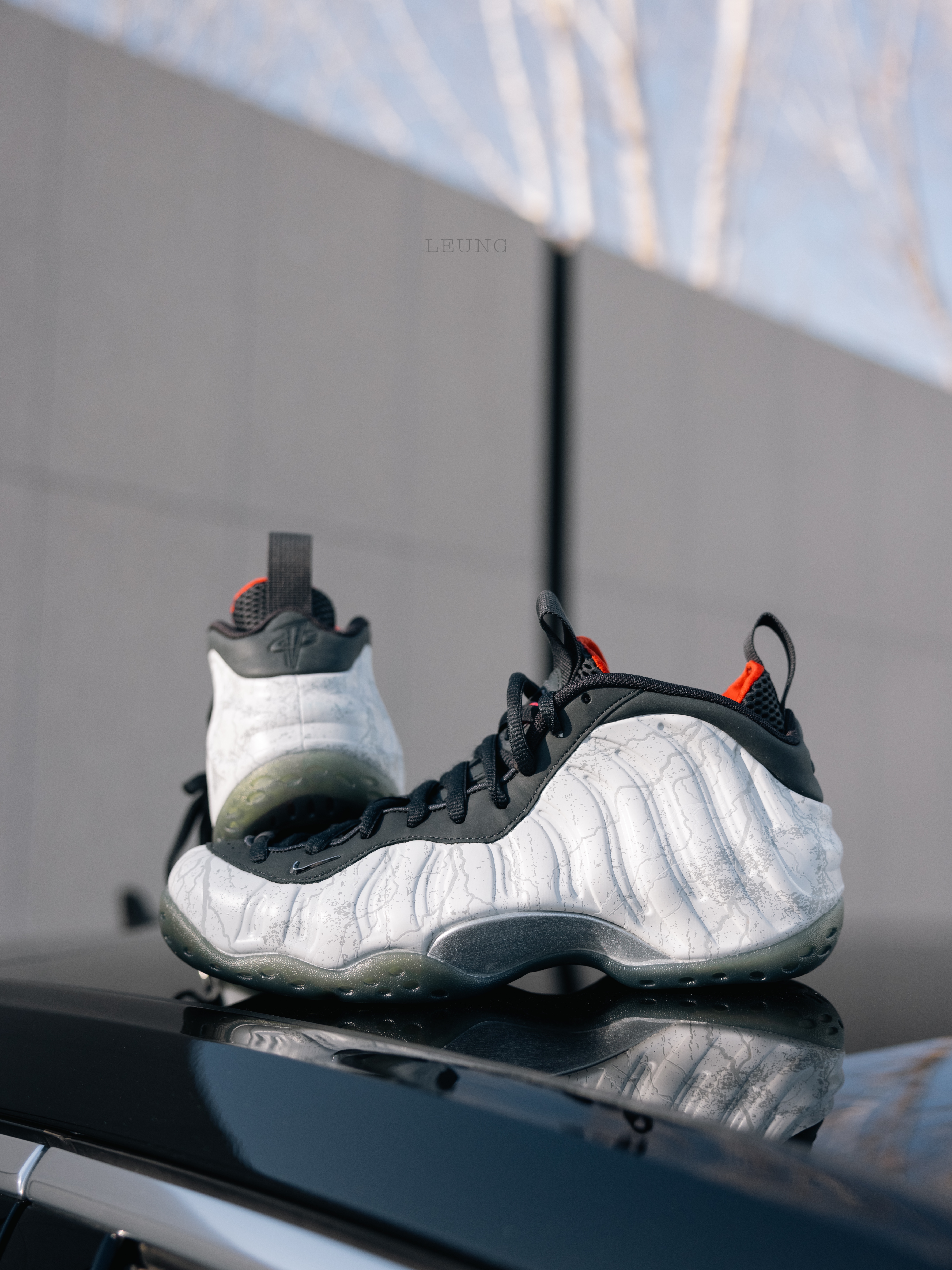 Nike x Tekken 8 Air Foamposite One PRM Jin 착용 스타일 - 4