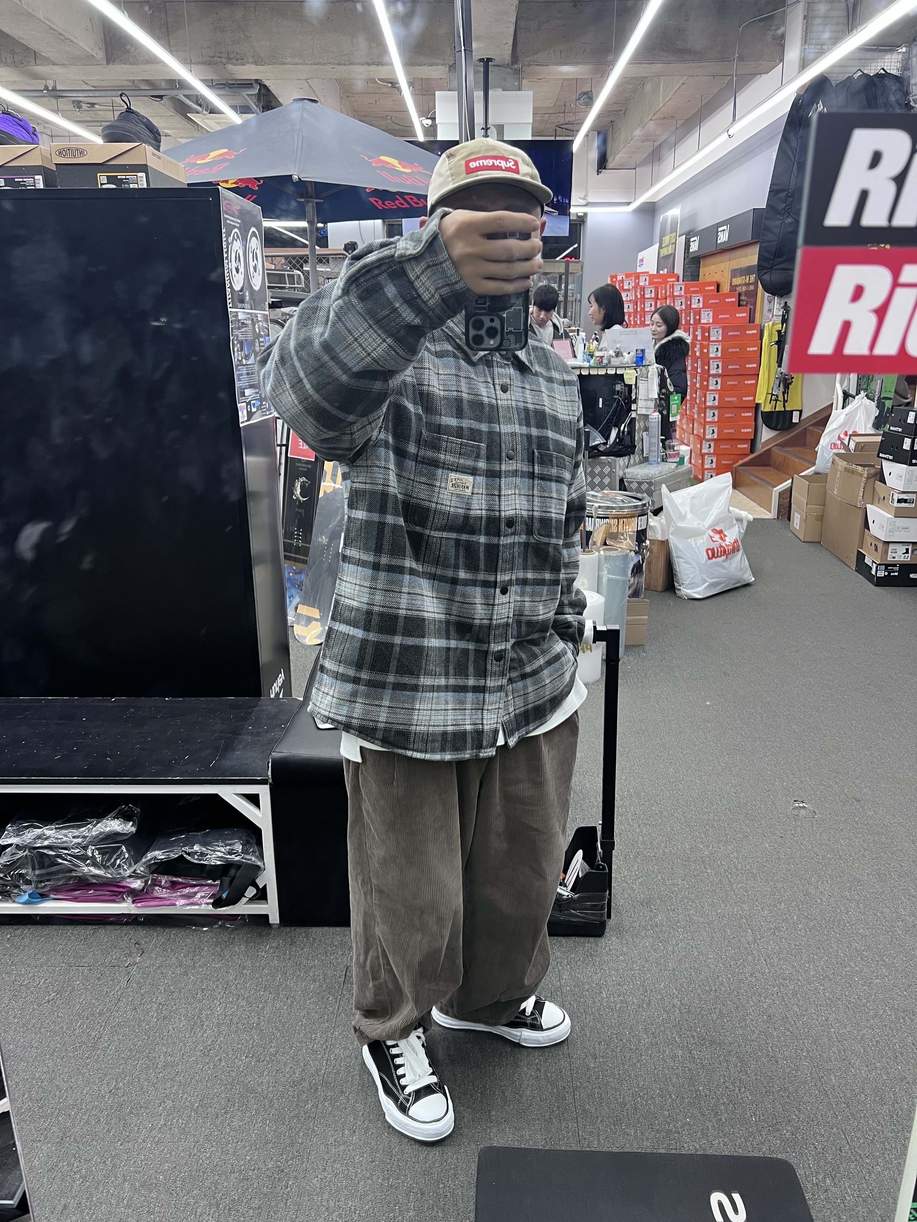 Supreme Washed Chino Twill Camp Cap Desert Camo - 24SS, Stussy Heavy Washed Plaid Shirt Blue 착용 스타일
