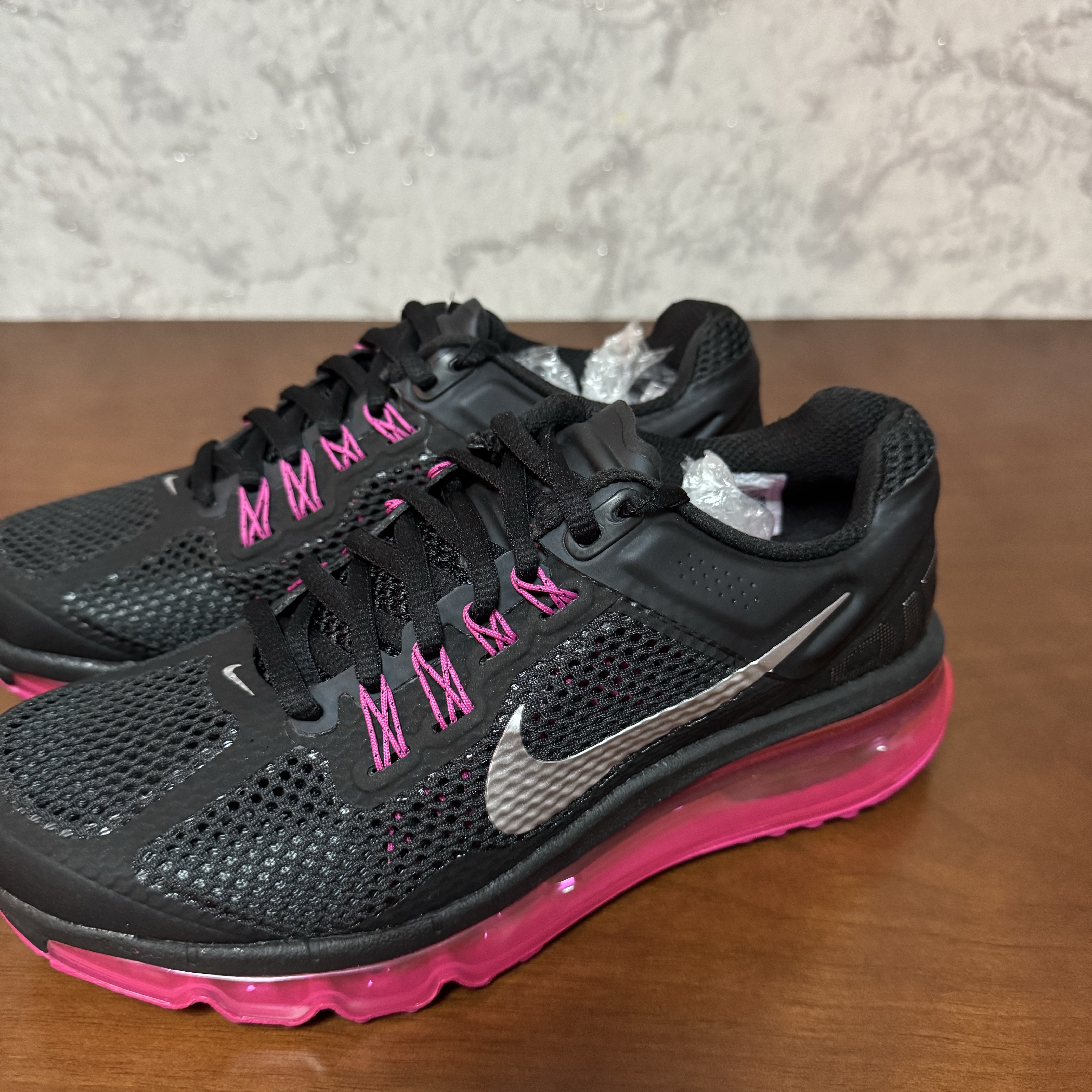 (GS) Nike Air Max 2013 Black Fusion Pink 착용 스타일 - 2