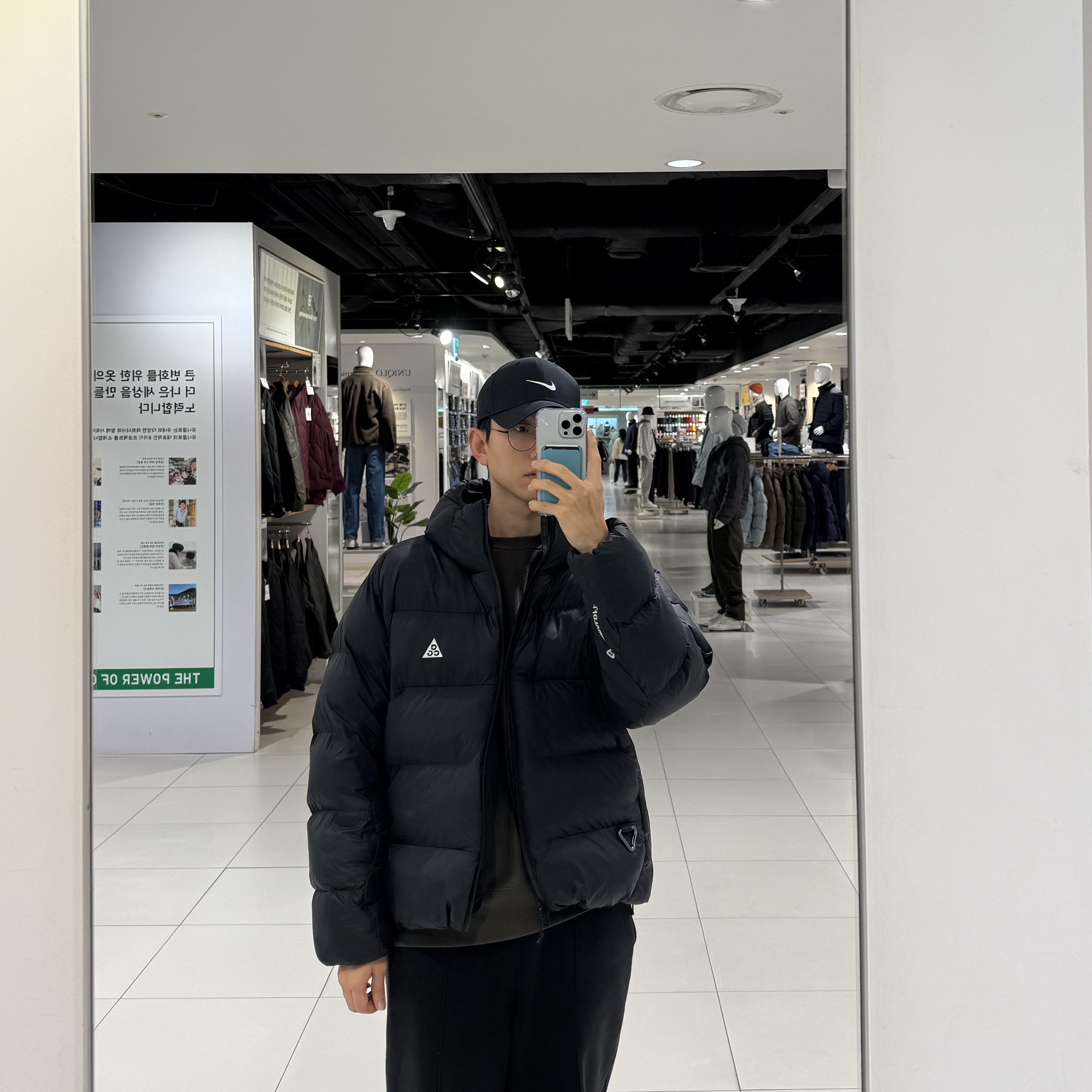Nike ACG Therma-Fit ADV Lunar Lake Loose Hooded Jacket Black Summit White - Asia 착용 스타일 - 2