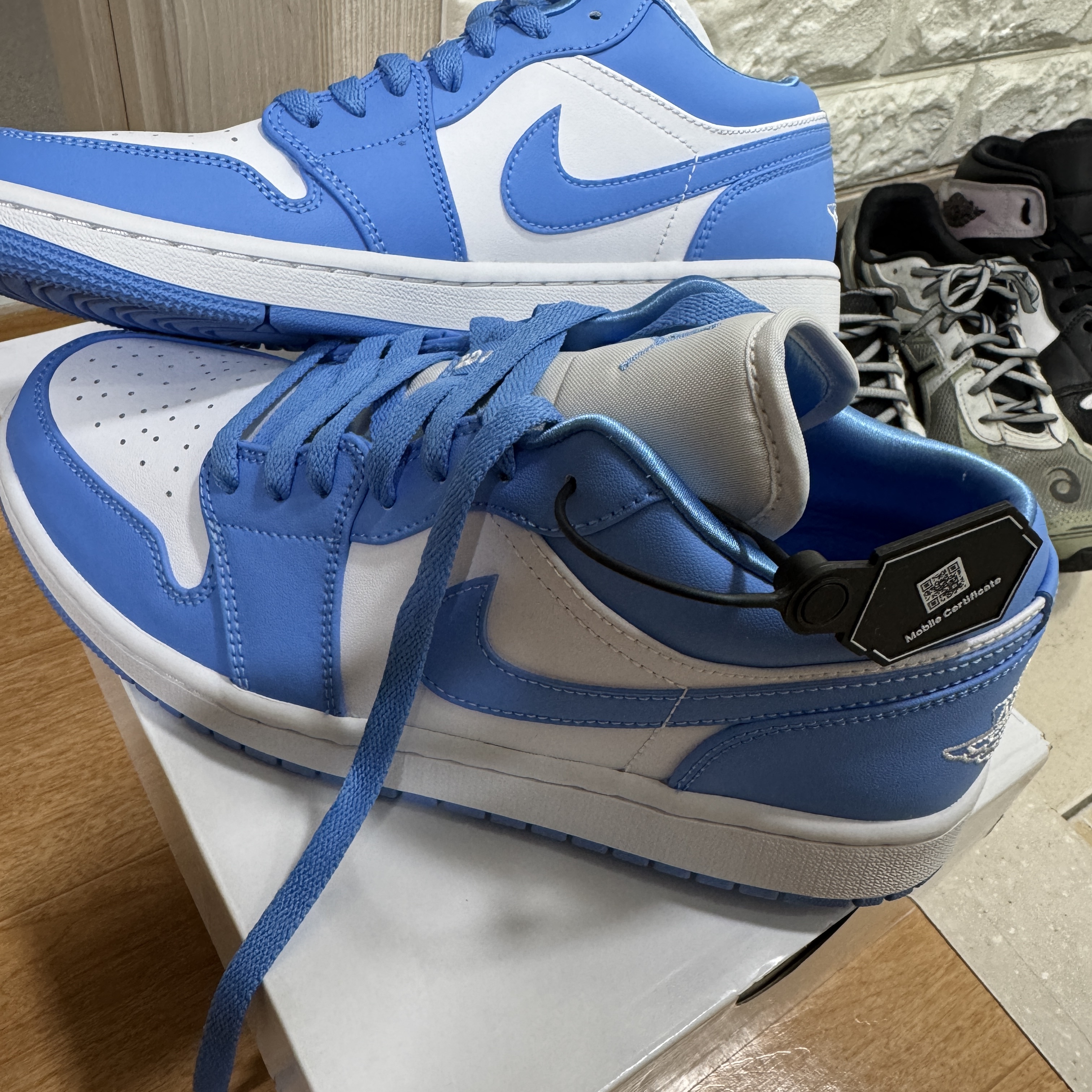 (W) Jordan 1 Low UNC University Blue 착용 스타일