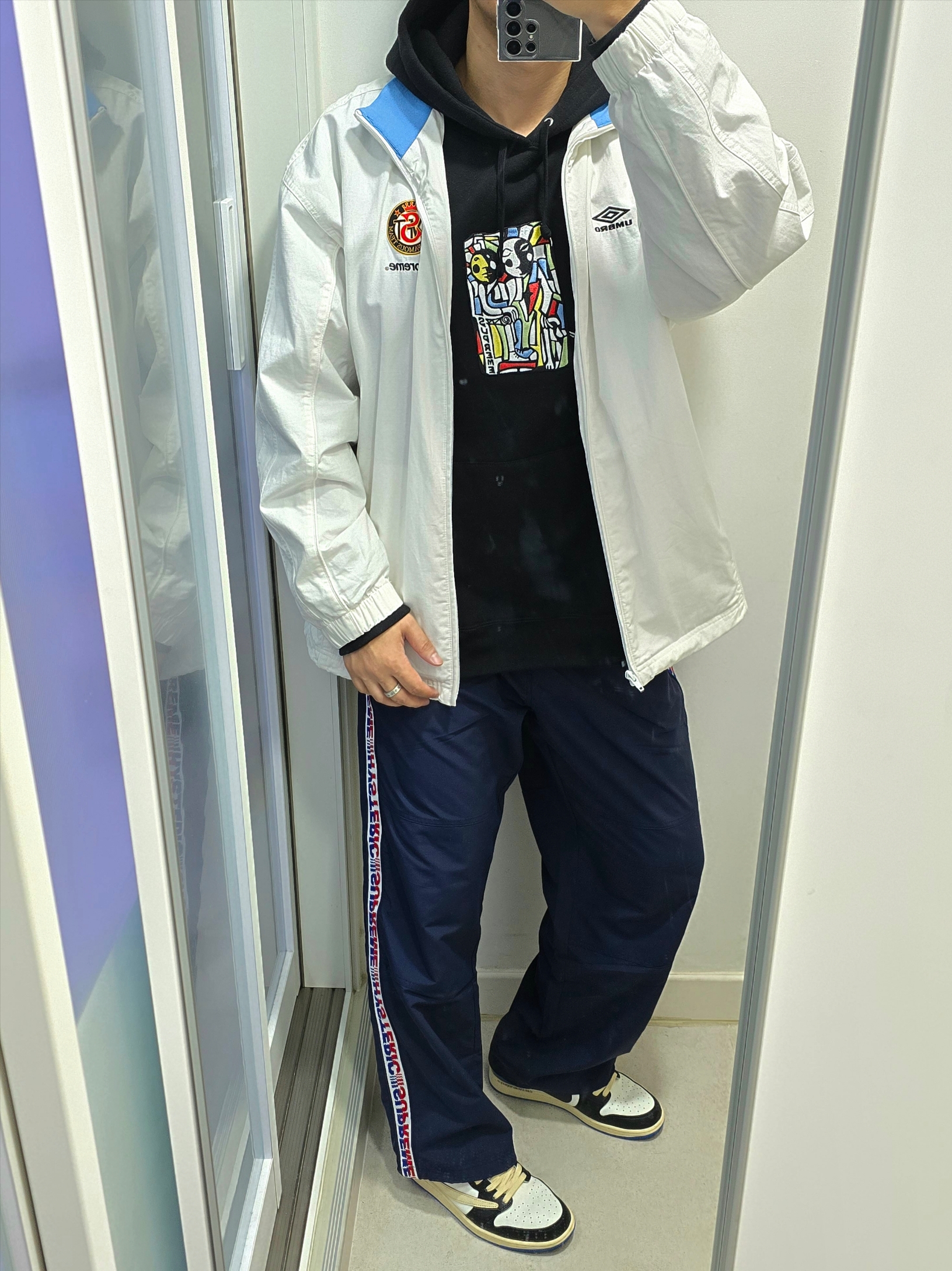 Supreme x Umbro Cotton Ripstop Track Jacket White - 23FW, Supreme Neil Blender Mosaic Hooded Sweatshirt Black - 23FW 착용 스타일