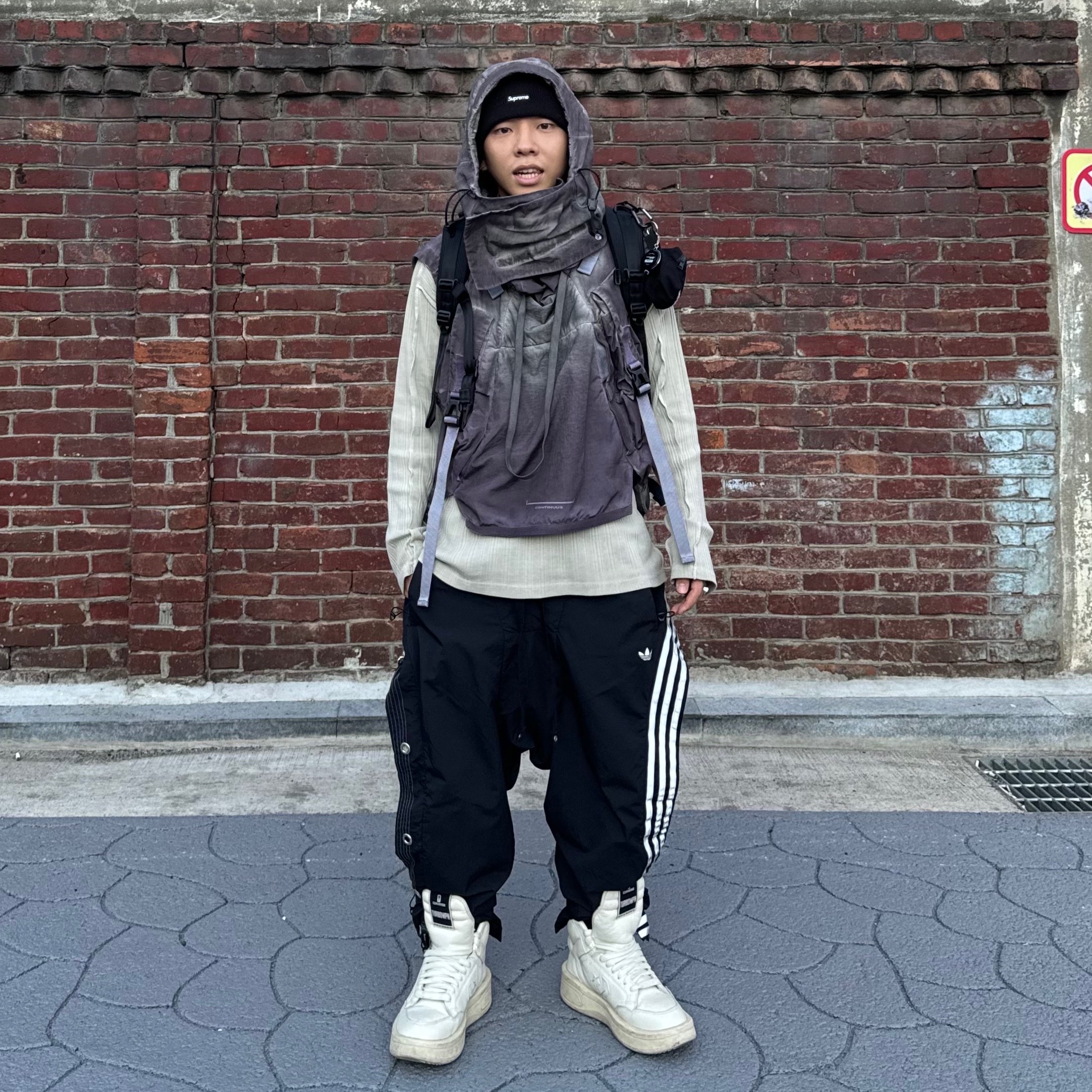 Converse x Drkshdw Turbowpn Egret 착용 스타일 - 1