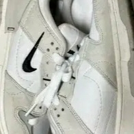 (W) Nike Dunk Low Disrupt 2 White Light Bone 착용 스타일