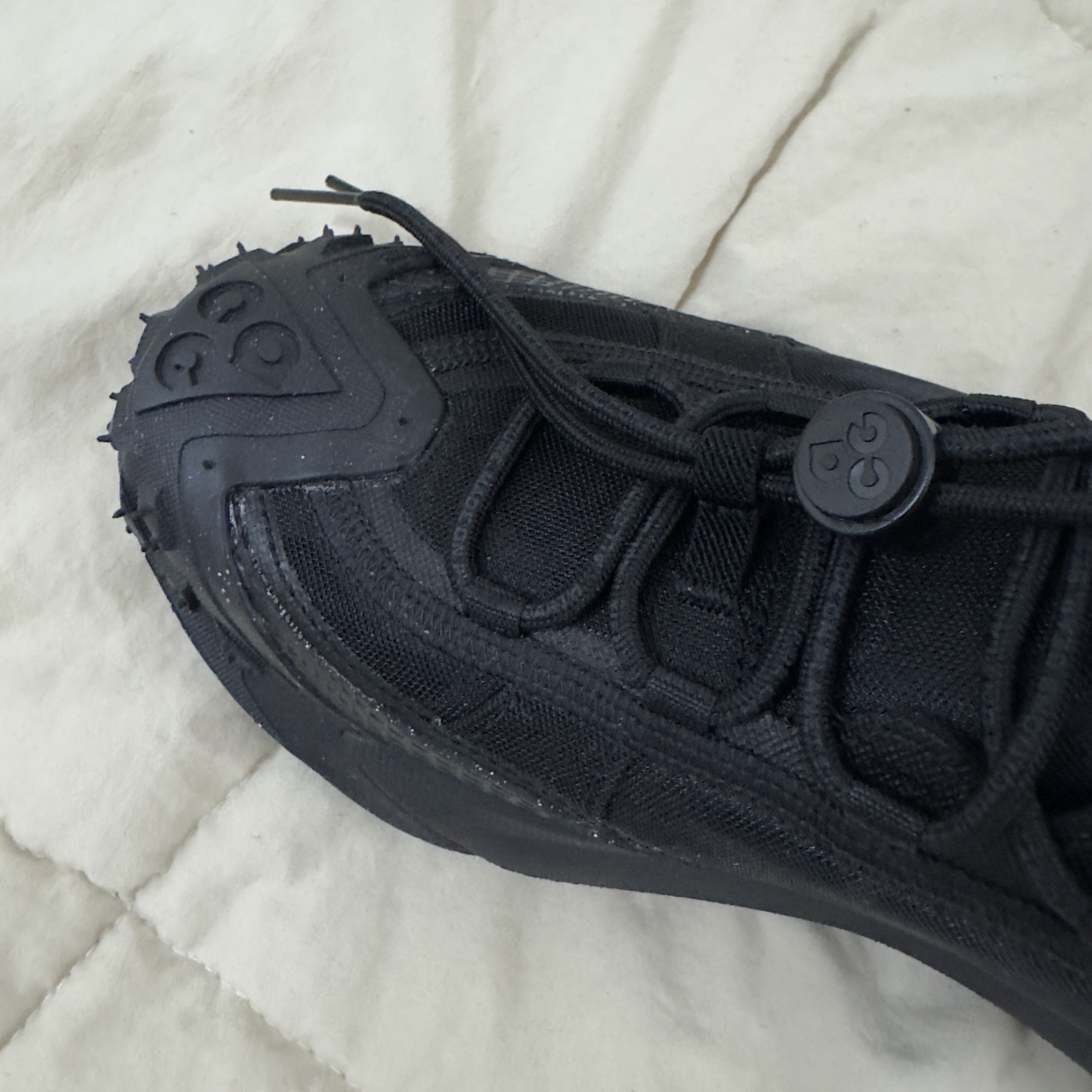 Nike ACG Mountain Fly 2 Low Black 착용 스타일 - 4