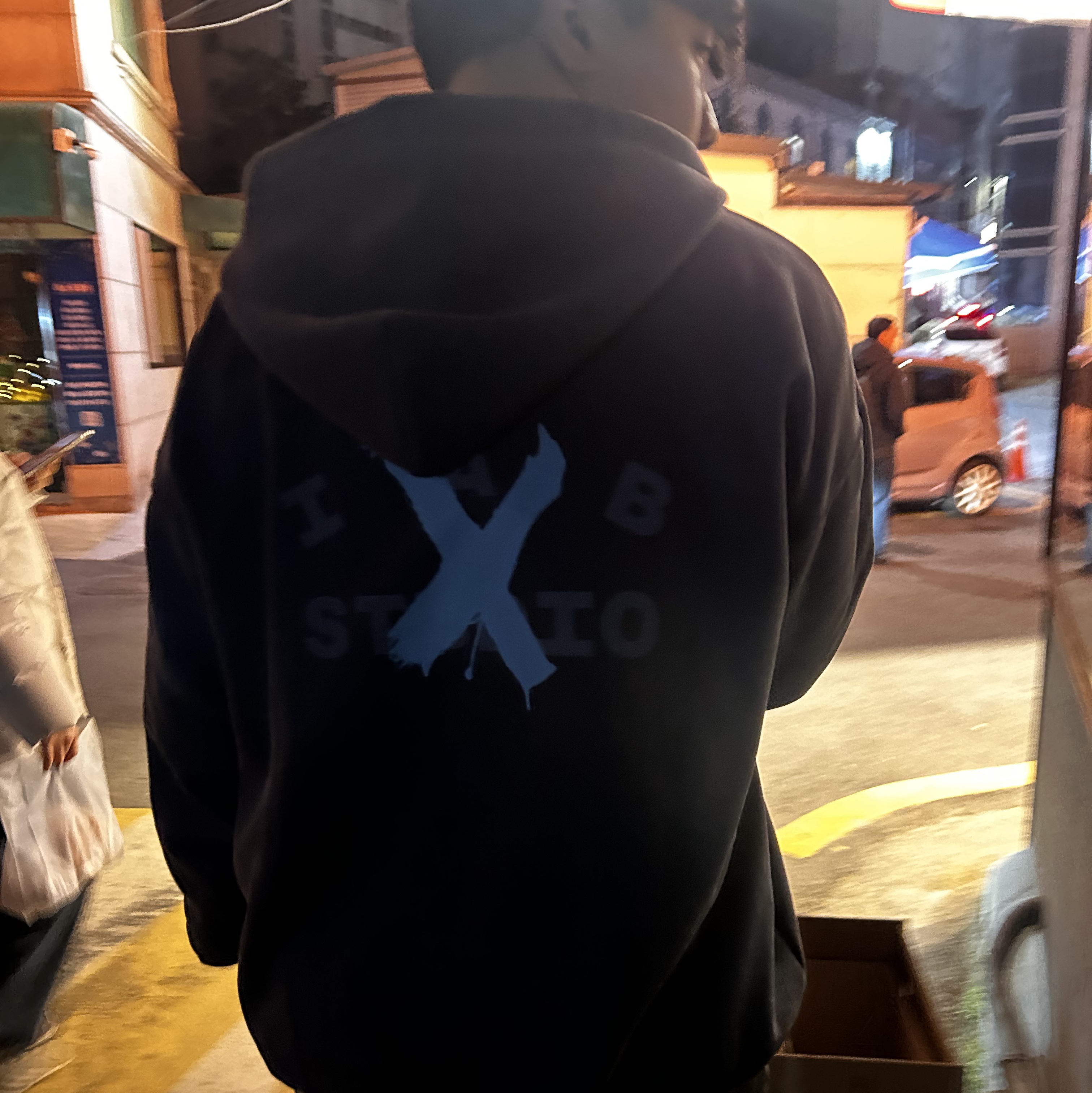 IAB Studio x Arcane Jinx Hoodie Washed Navy Sky Blue 착용 스타일