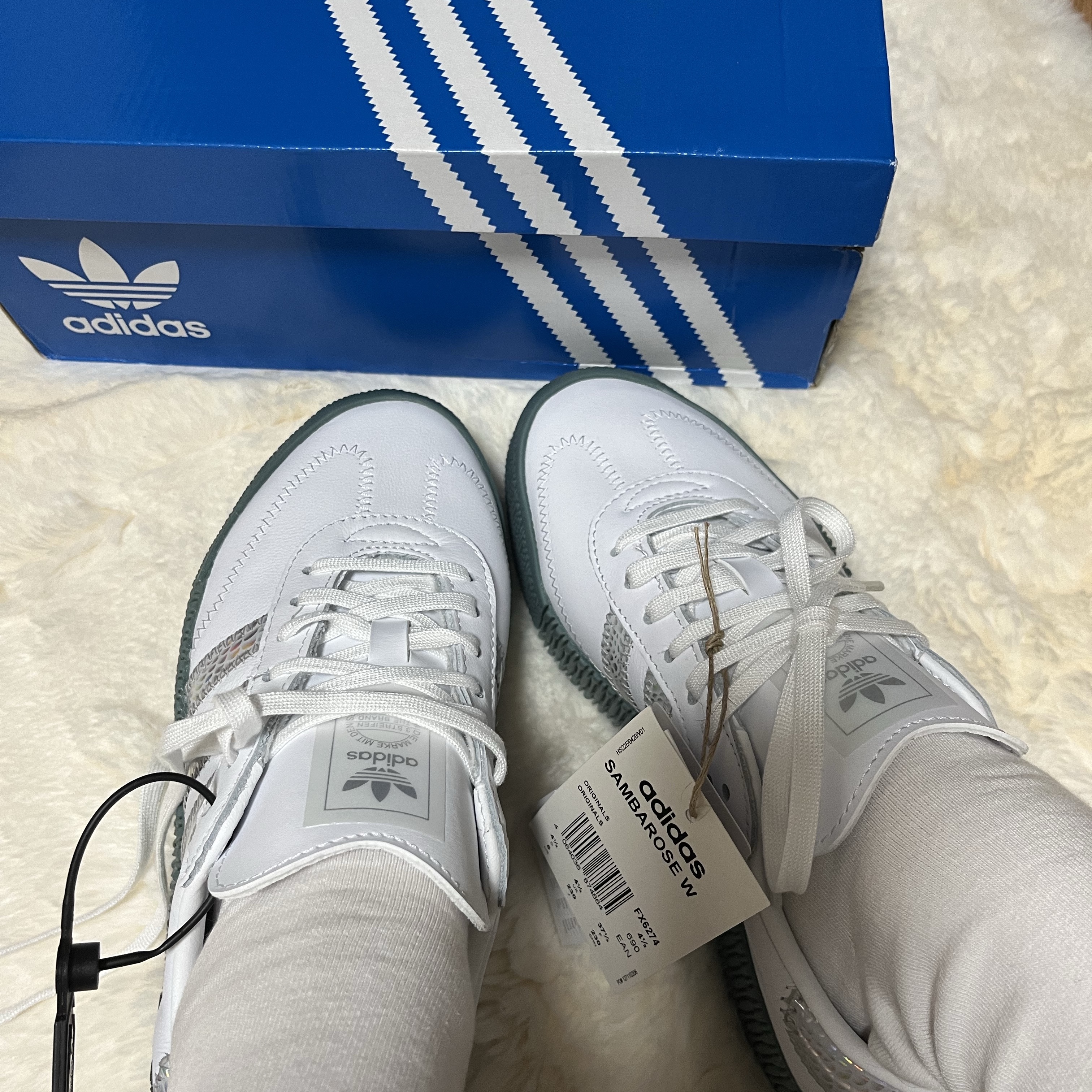 (W) Adidas Sambarose White Hazy Emerald 착용 스타일 - 2