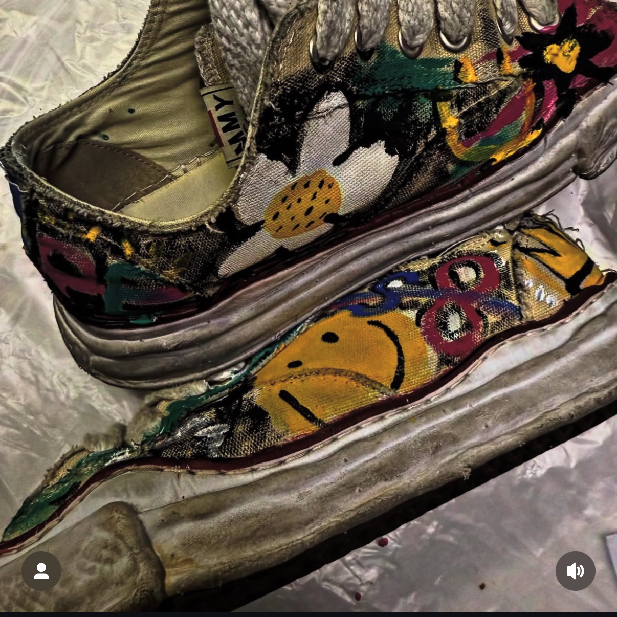 Maison Mihara Yasuhiro Peterson OG Sole Canvas Low-top Sneakers Natural 착용 스타일