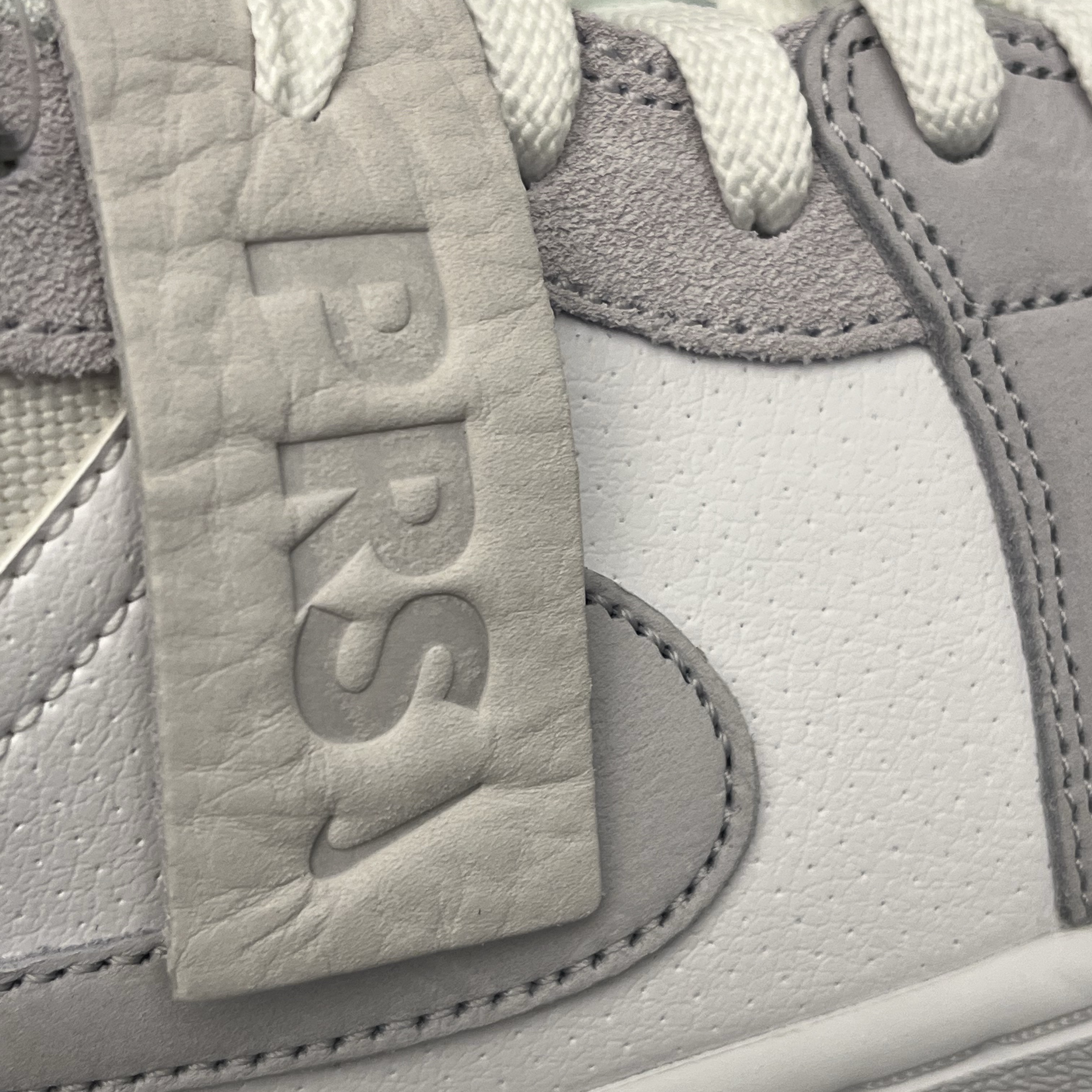 Jordan 1 Low Paris 착용 스타일