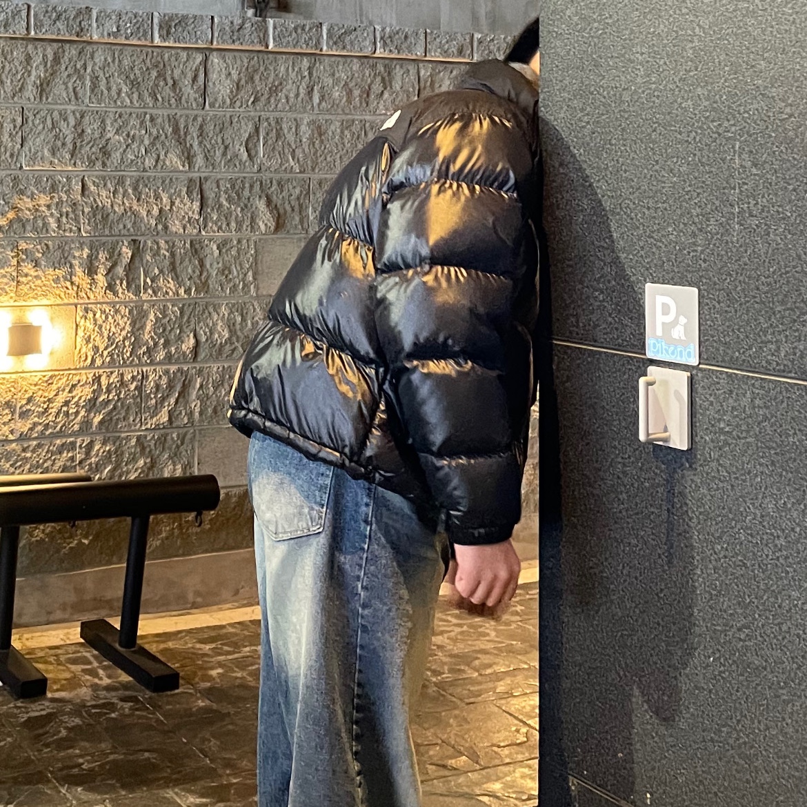 The North Face 1996 Eco Nuptse Jacket Real Black 착용 스타일