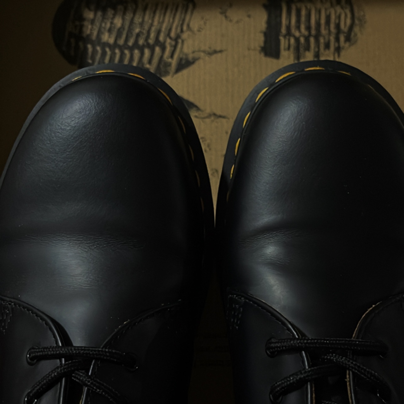 Dr. Martens 1461 Smooth Black 착용 스타일 - 2