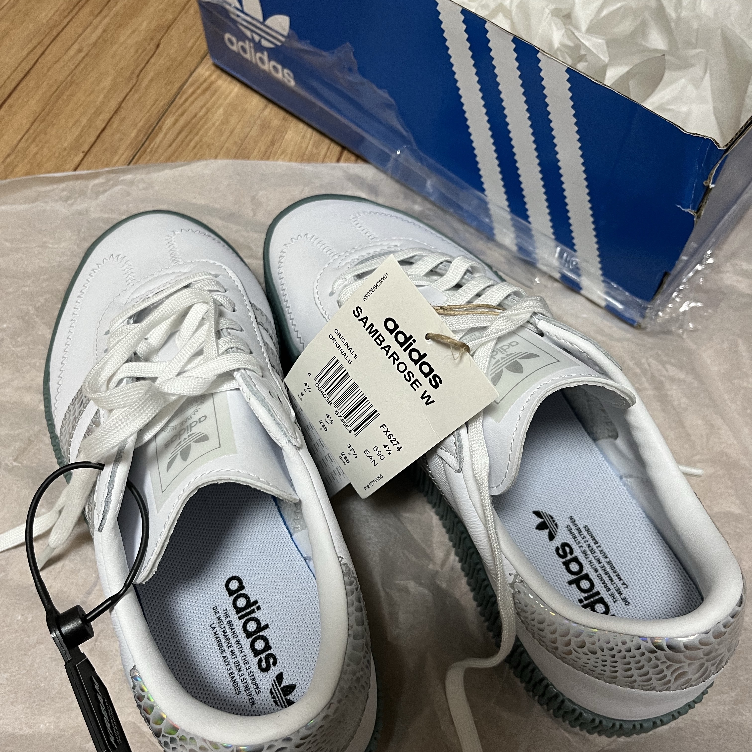 (W) Adidas Sambarose White Hazy Emerald 착용 스타일 - 1
