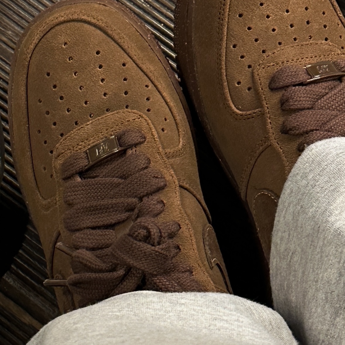 (W) Nike Air Force 1 '07 Cacao Wow 착용 스타일