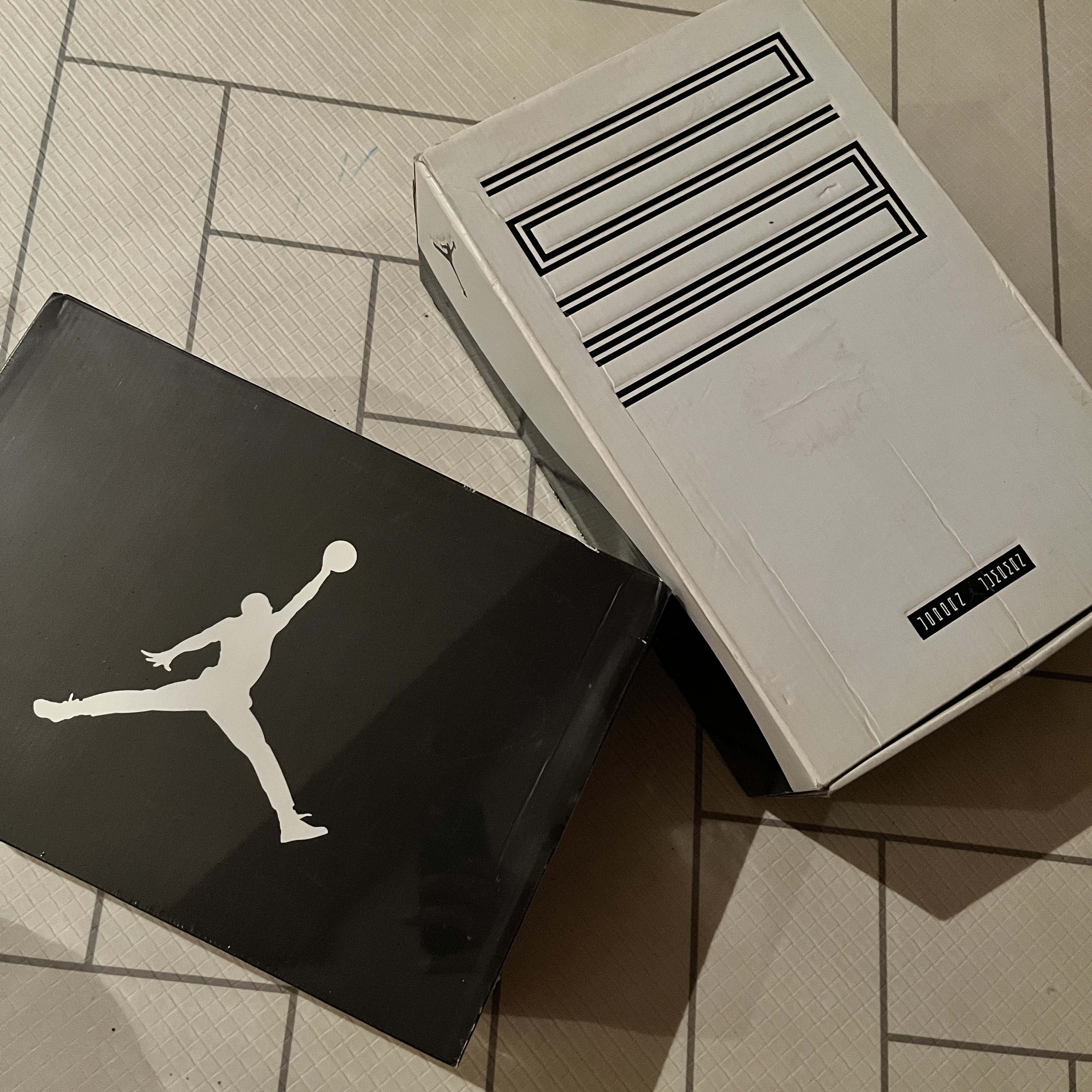 Jordan 11 Retro Concord 2011, Jordan 11 Retro Low Concord 착용 스타일 - 1