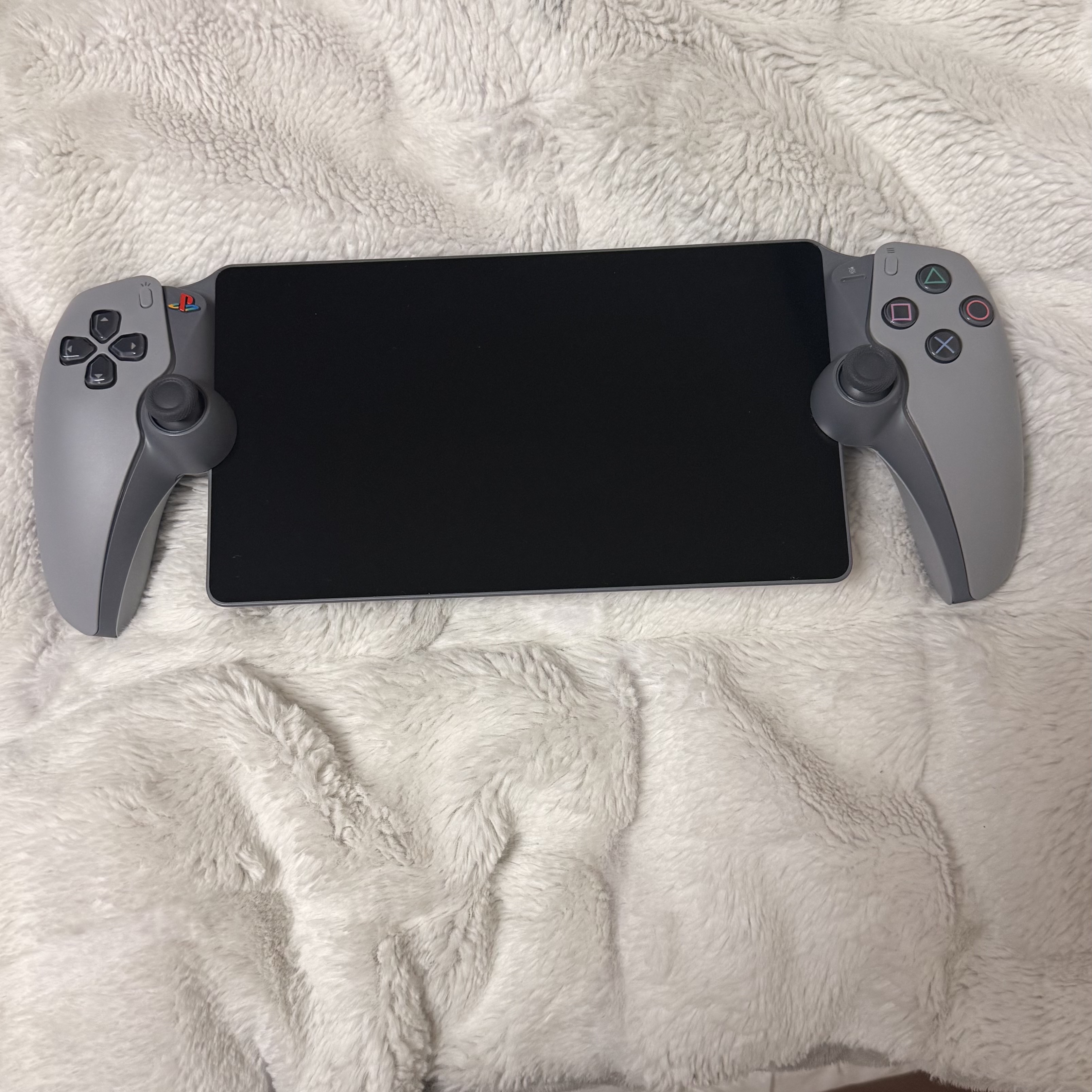 Playstation Portal Remote Player 30th Anniversary Limited Edition (SIEK 220V) 착용 스타일
