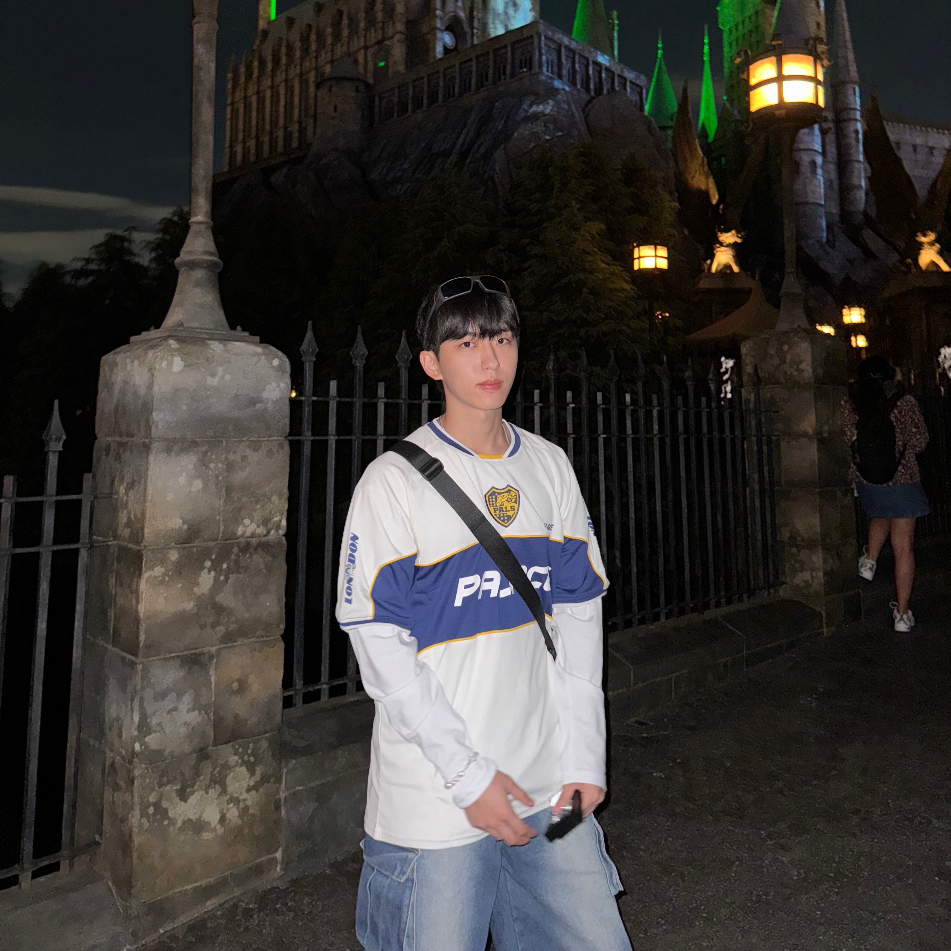 Palace Palamat Jersey White Navy - 24FW 착용 스타일 - 1