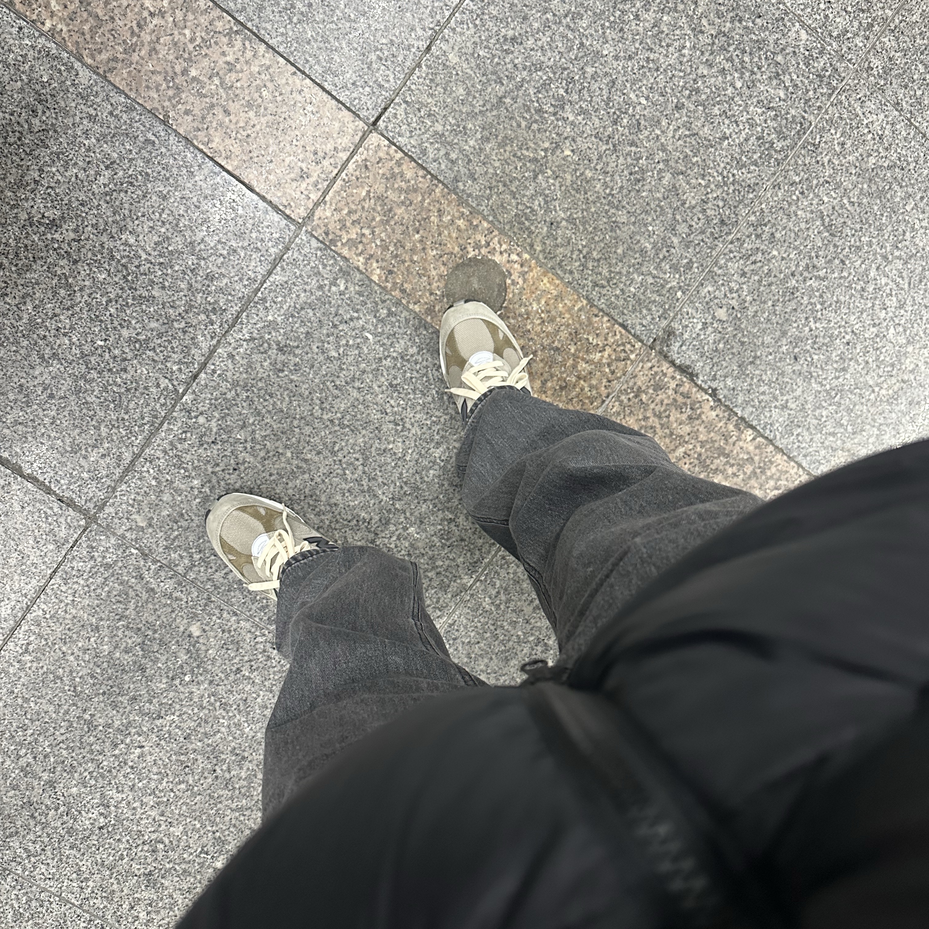 New Balance x JJJJound 991 Made in UK Grey 착용 스타일