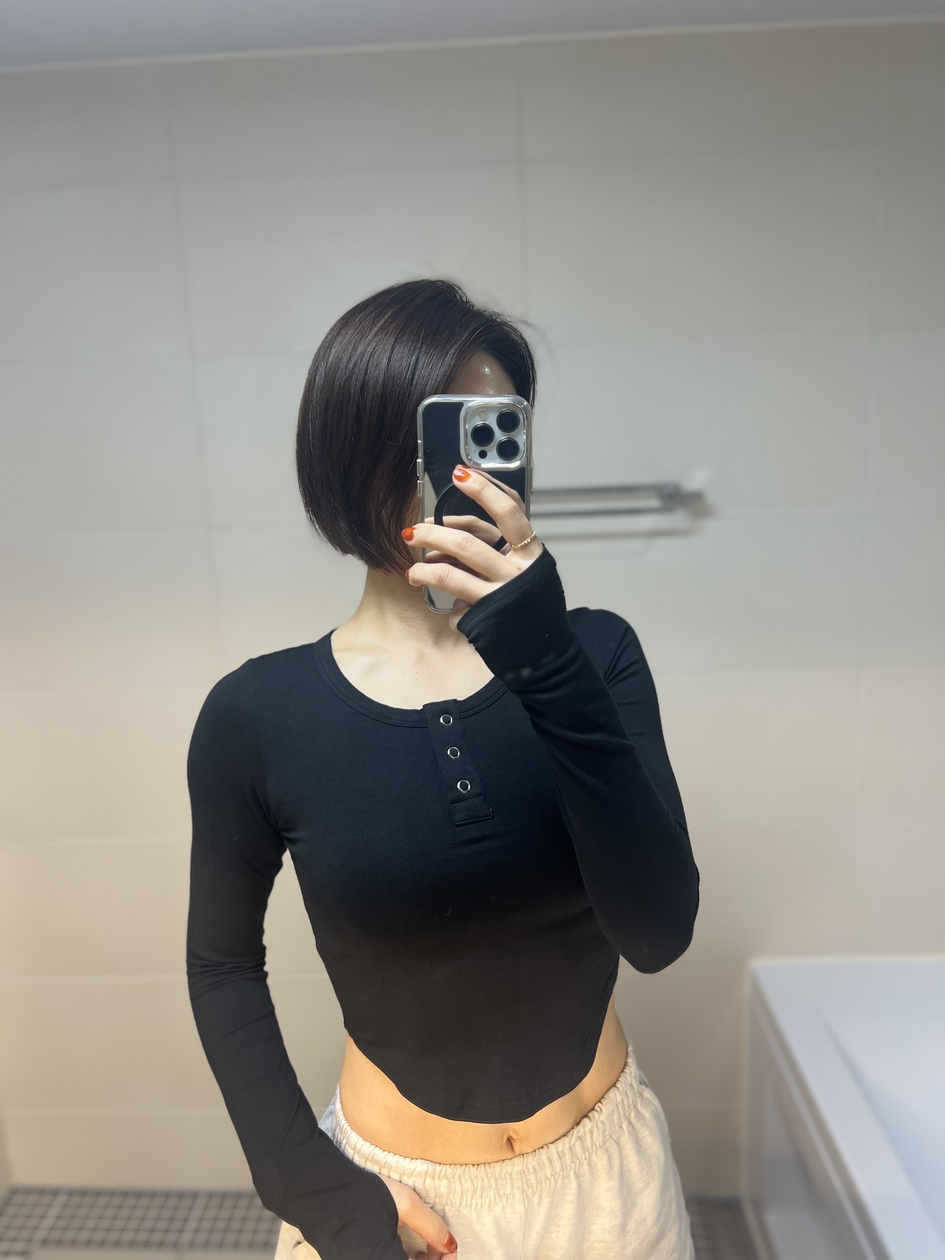 HDEX Womens Ribbed Square Long Sleeves Black 착용 스타일 - 3