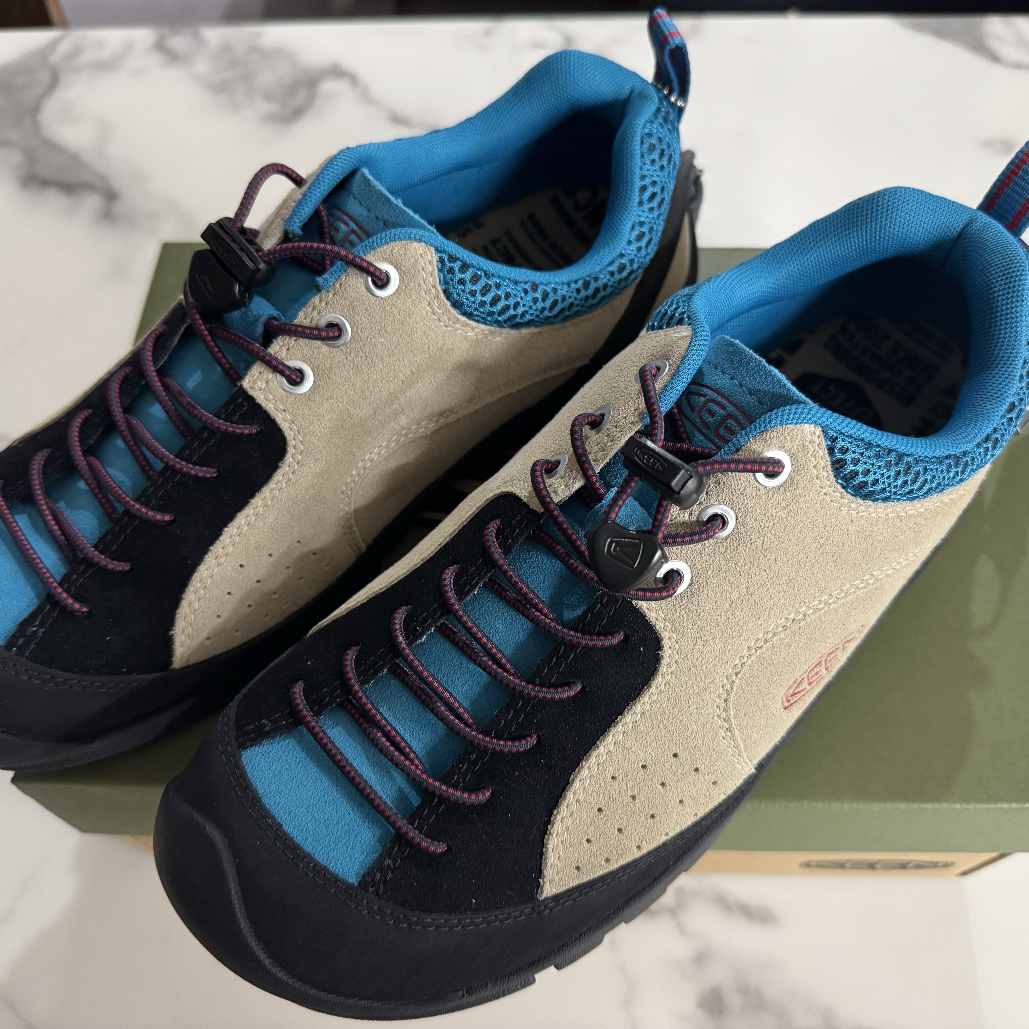 Keen Jasper Rocks SP Sneakers Beige 착용 스타일 - 1