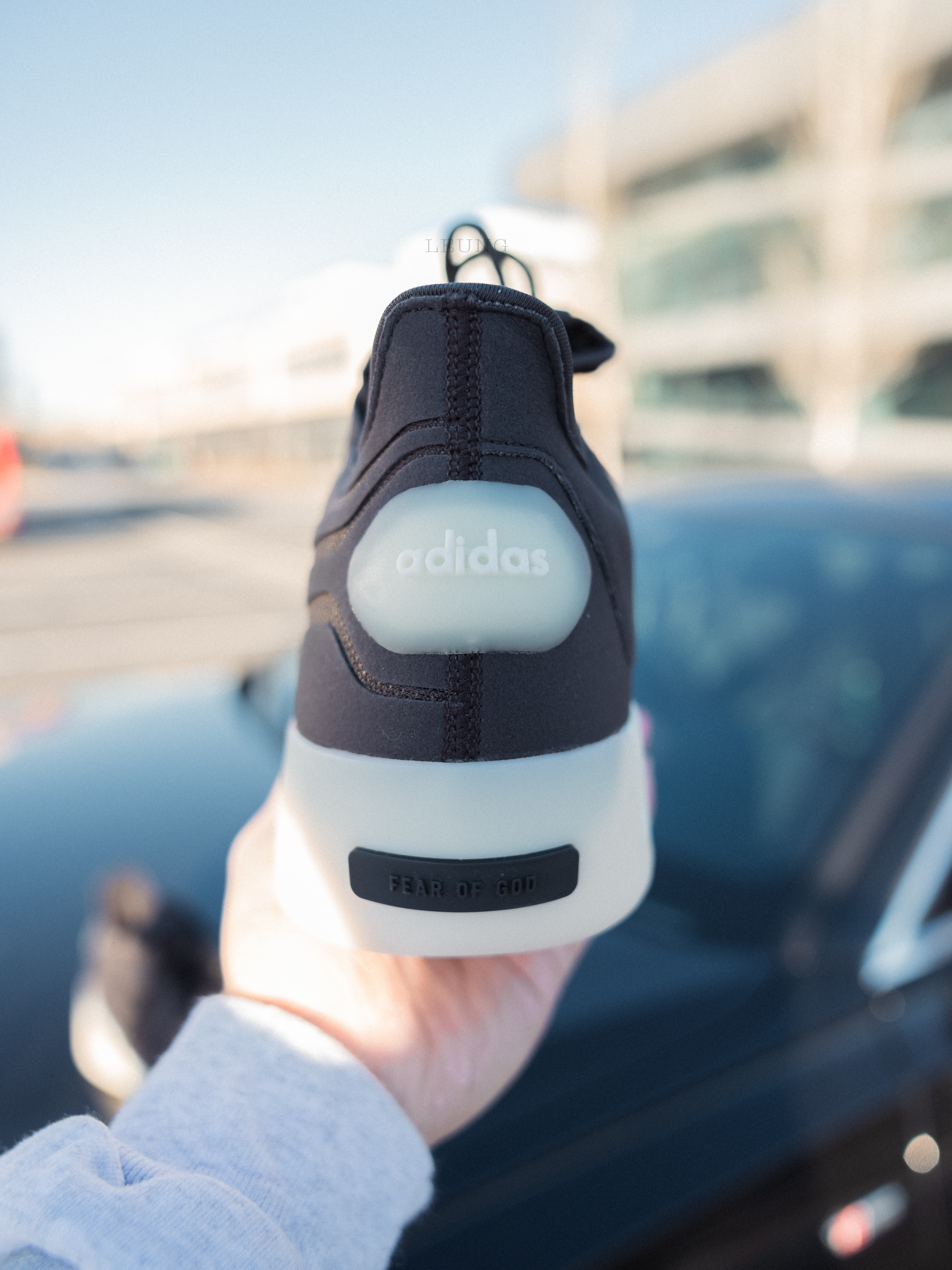Adidas x Fear of God Athletics II Basketball Night Brown 착용 스타일 - 1
