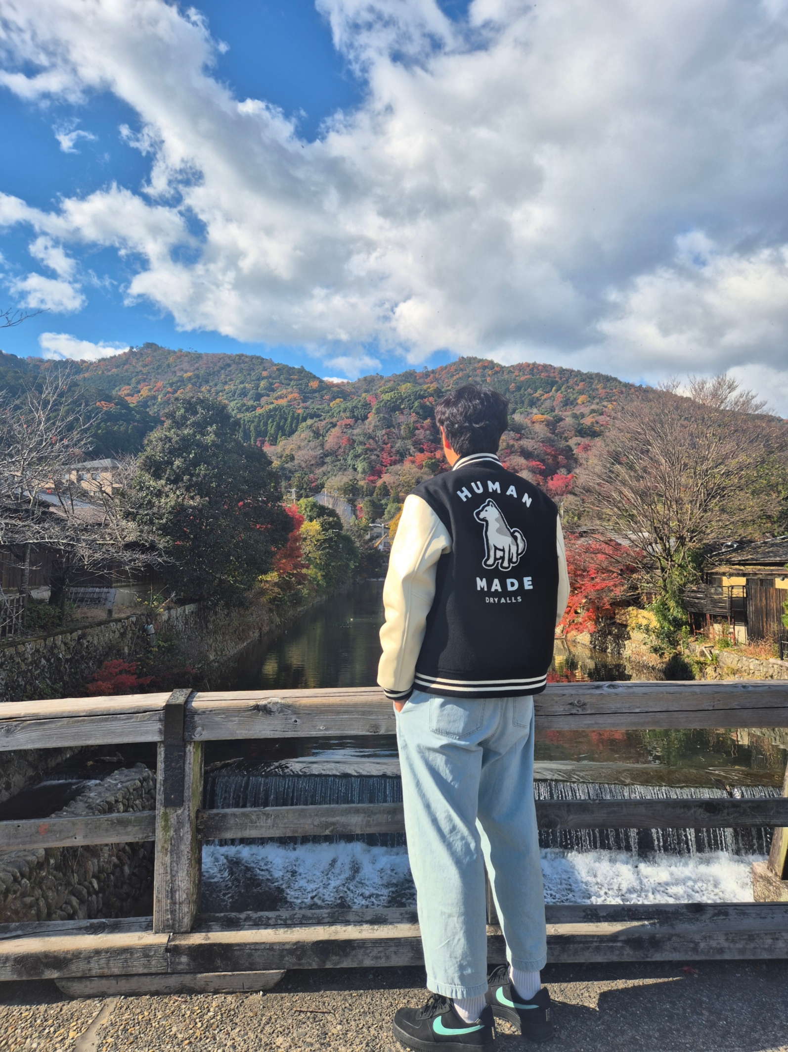 Human Made Graphic Varsity Jacket Black - Seoul Store Exclusive, Nike x Tiffany & Co. Air Force 1 Low SP 1837 착용 스타일