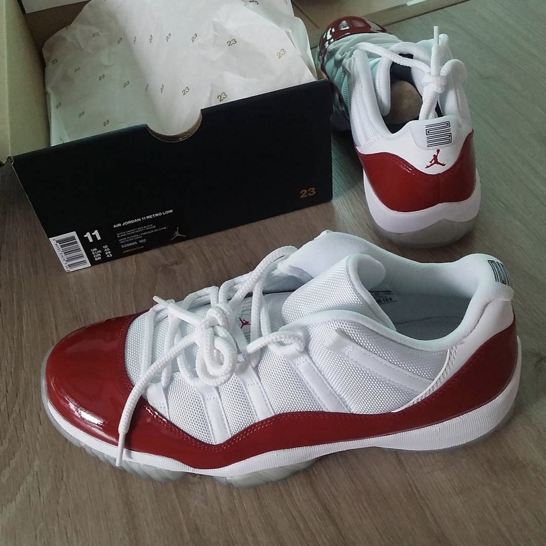 Jordan 11 Retro Low Cherry 2016 착용 스타일