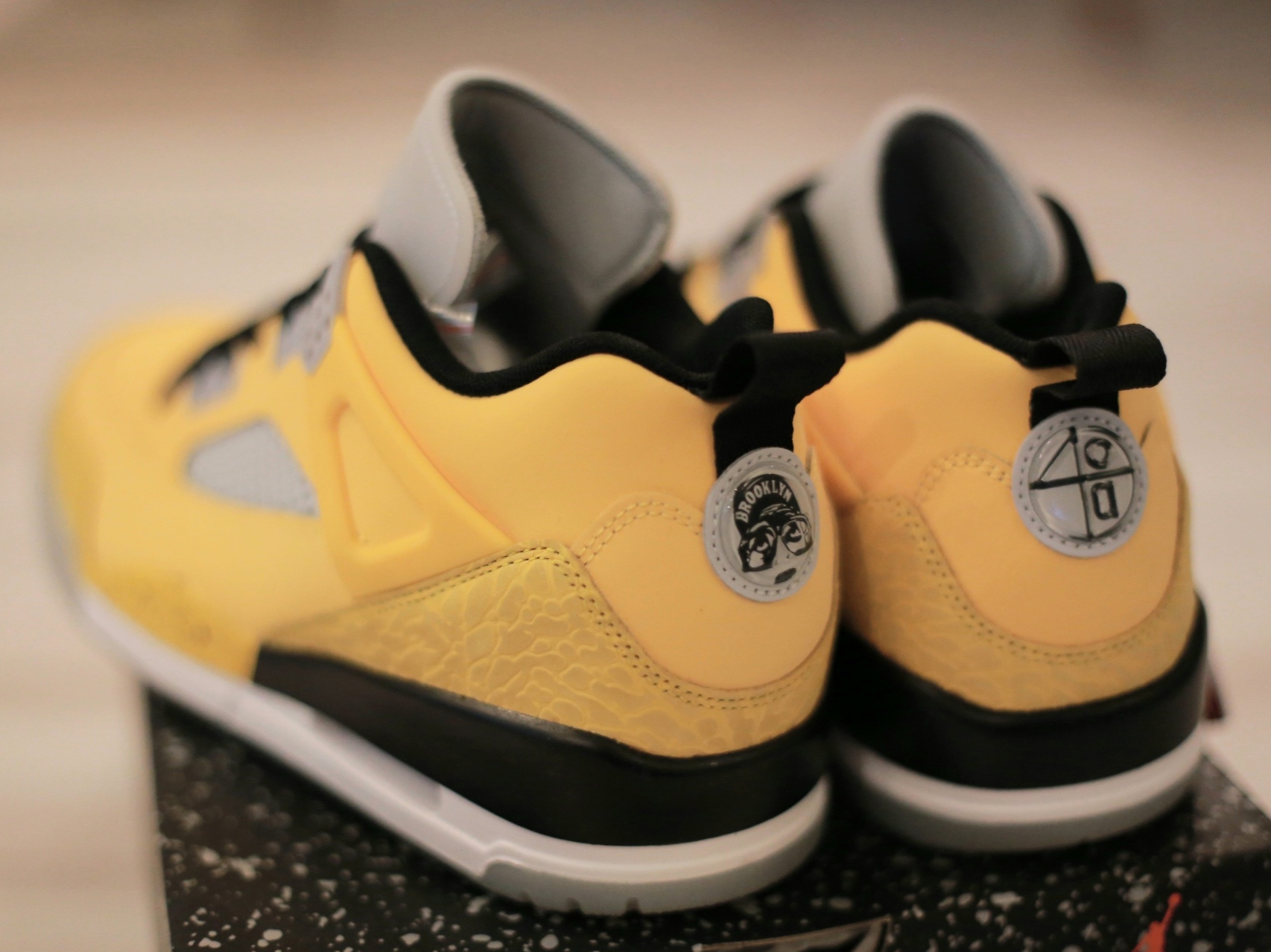 Jordan Spizike Low Varsity Maze 착용 스타일 - 3