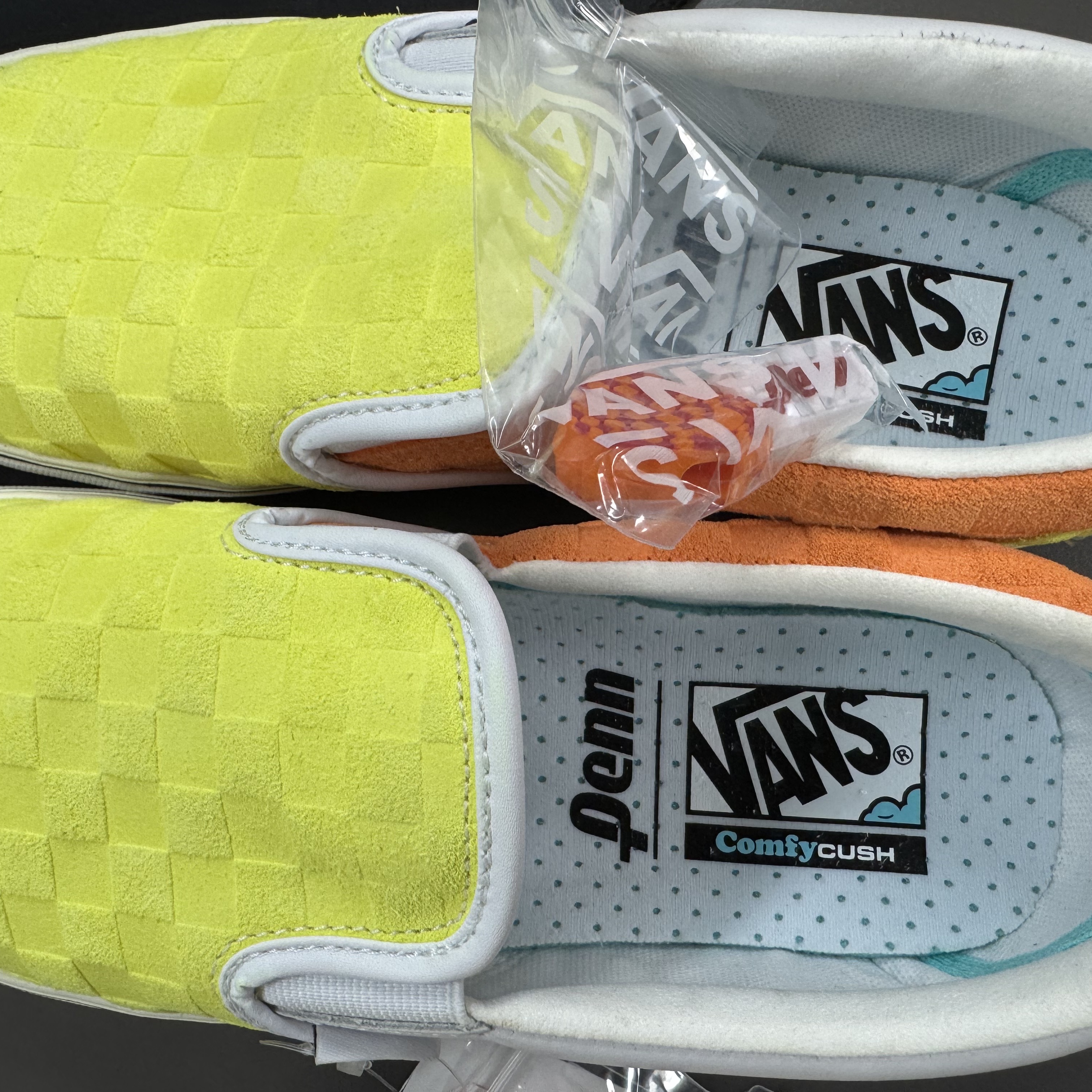 Vans x Penn ComfyCush Slip-On Yellow Orange 착용 스타일