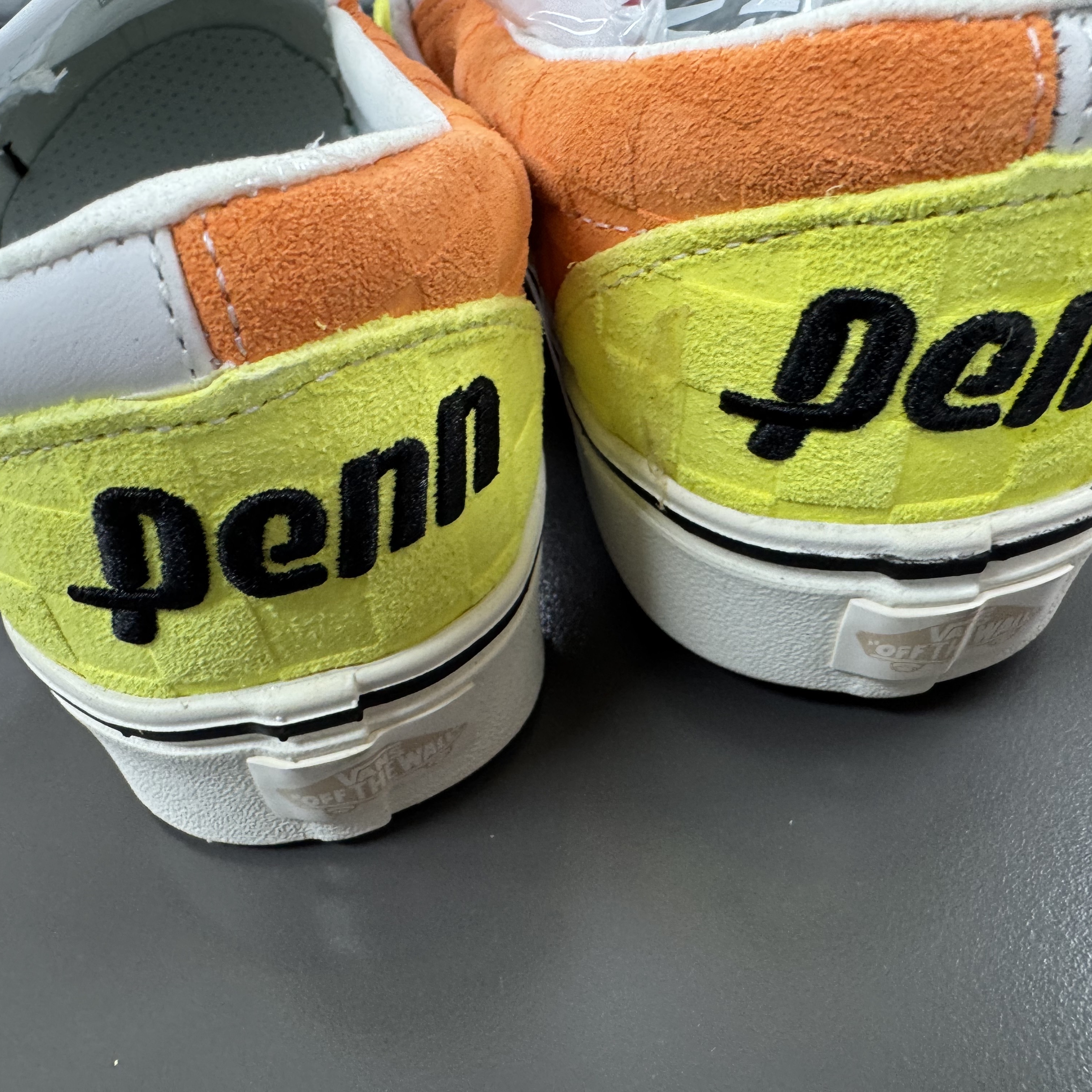 Vans x Penn ComfyCush Slip-On Yellow Orange 착용 스타일