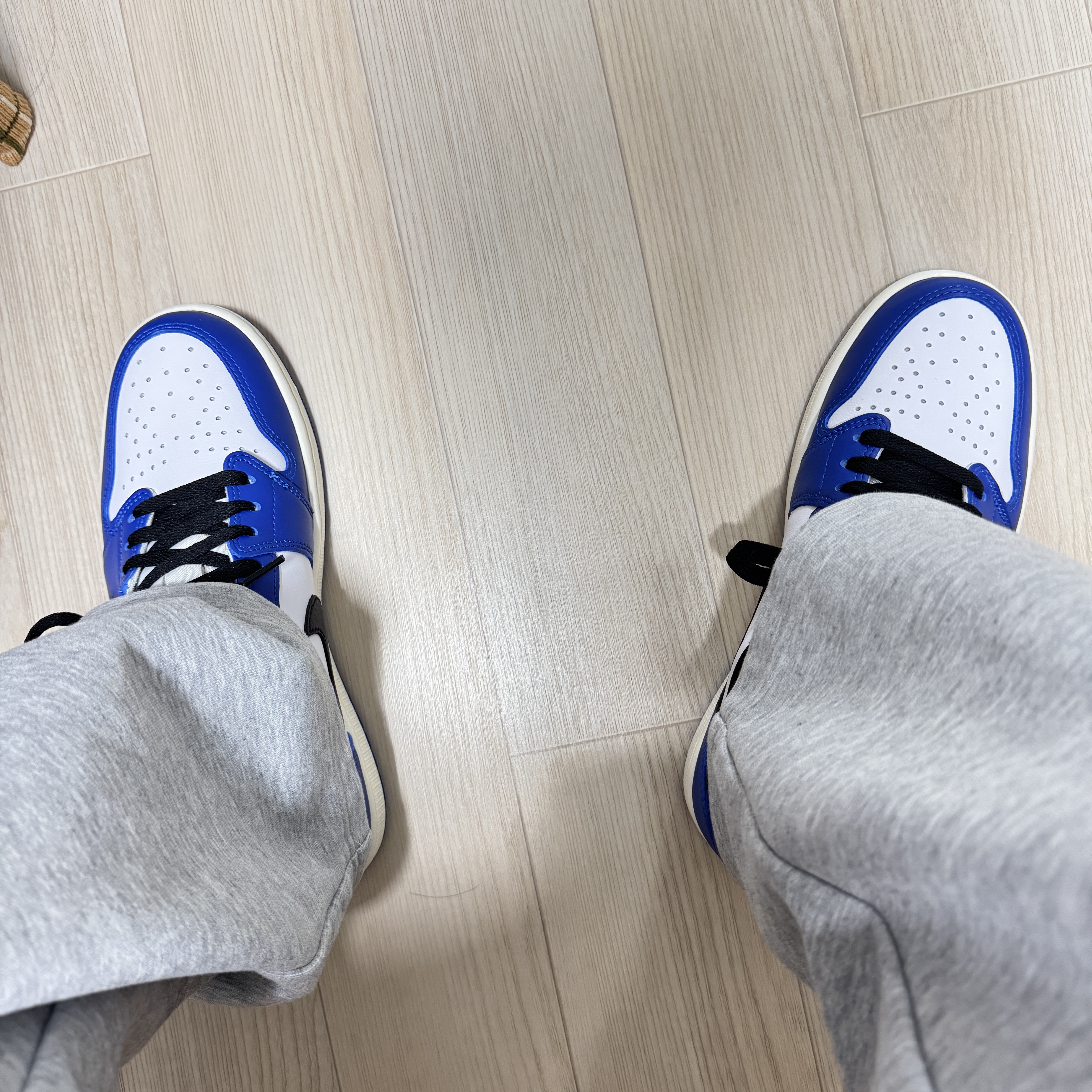 Jordan 1 Retro Low OG Game Royal 착용 스타일 - 2