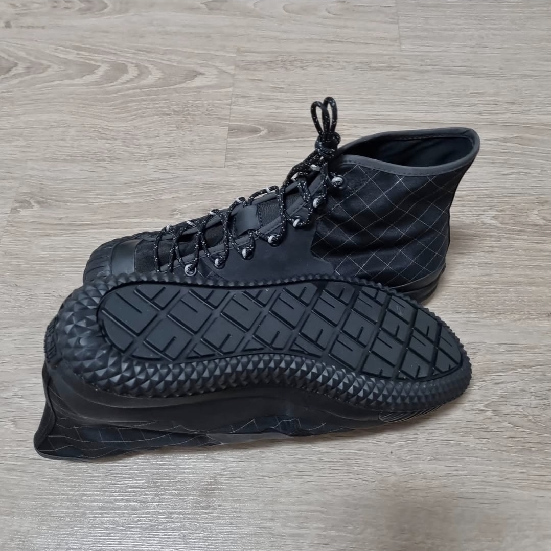 Converse x Slam Jam Bosey MC High Black 착용 스타일