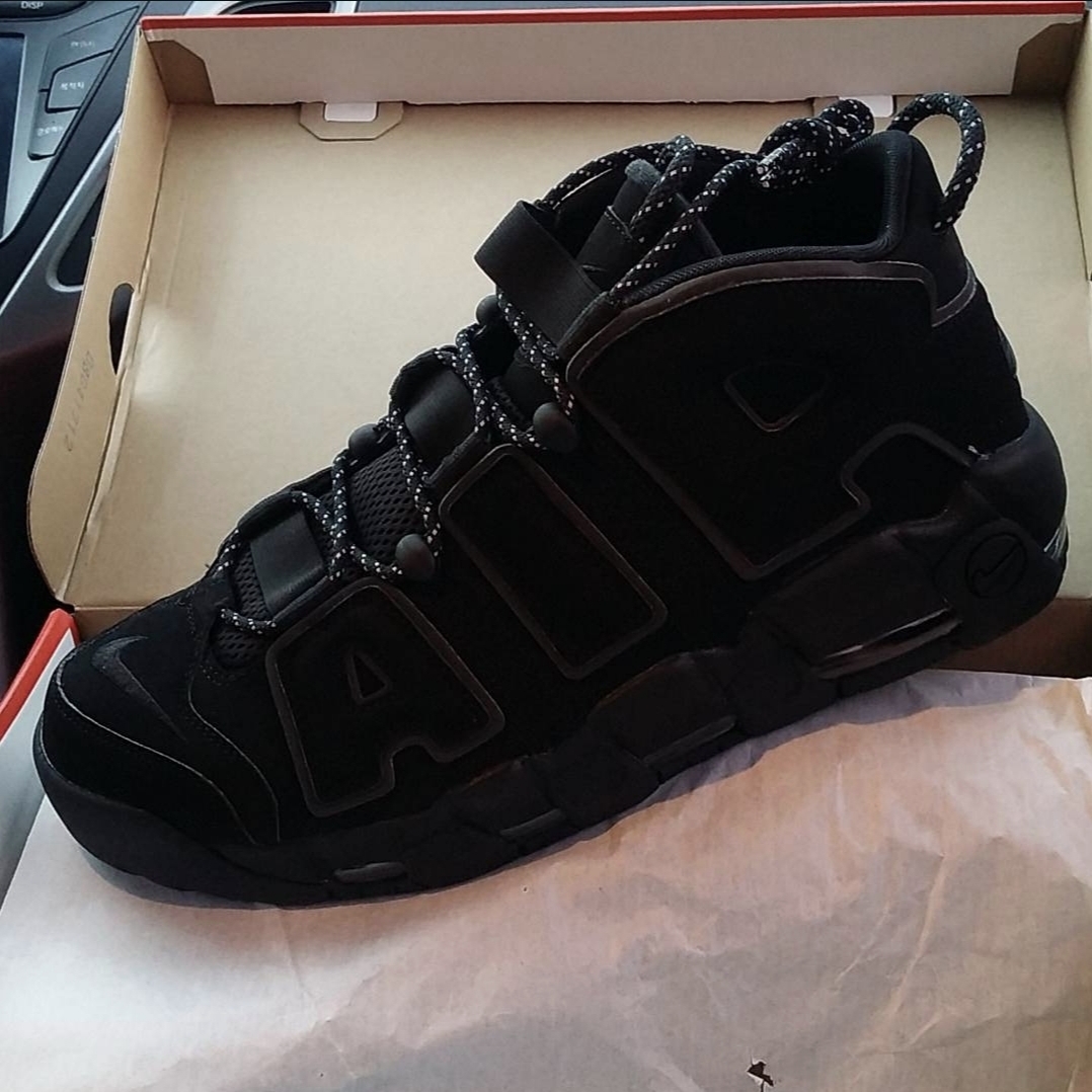 Nike Air More Uptempo Black Reflective 2017/2018 착용 스타일