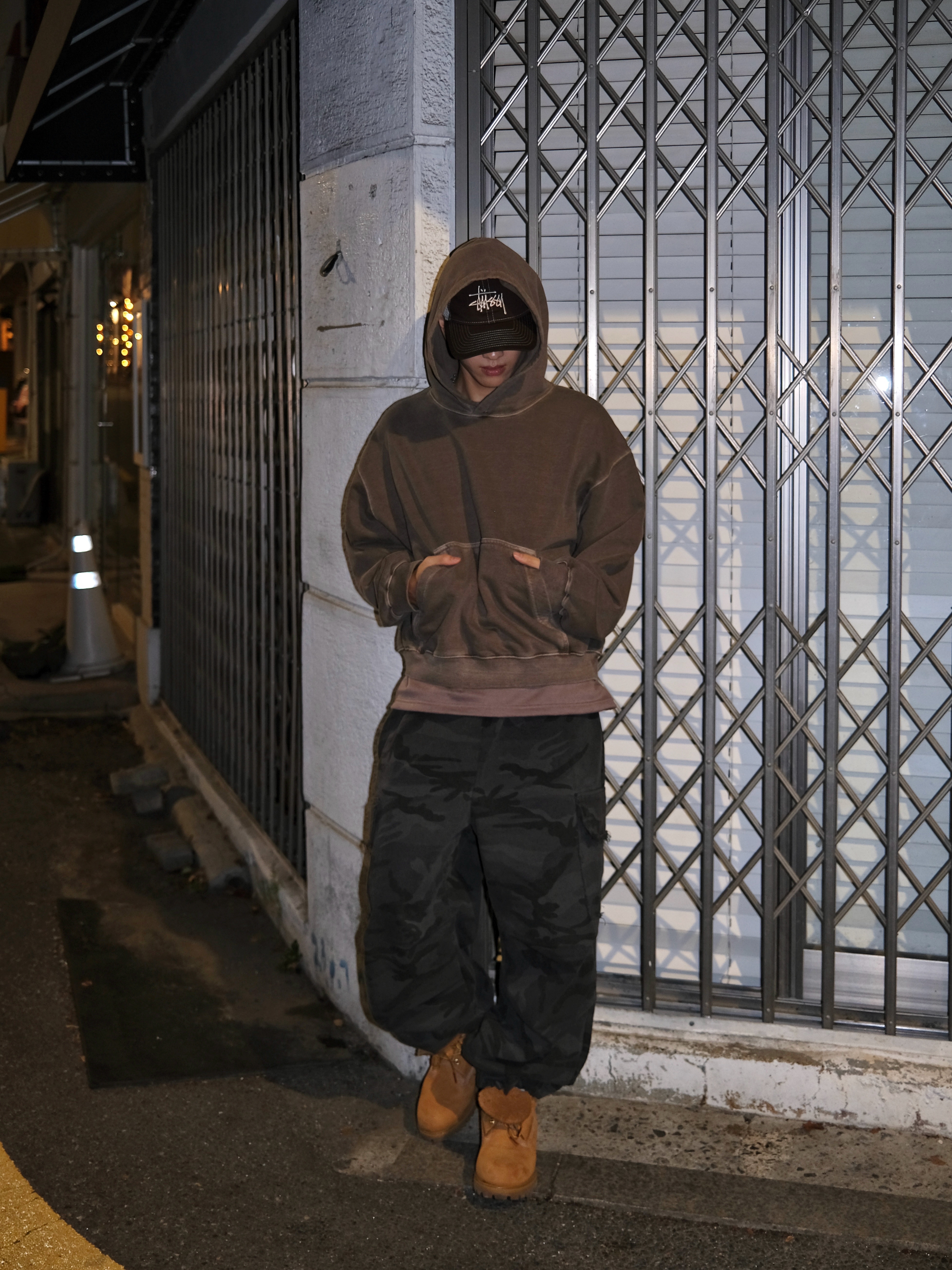 Stussy New Era 9twenty Basic Trucker Brown, Timberland Premium 6 inch Waterproof Boot Wheat Nubuck - Wide 착용 스타일 - 1