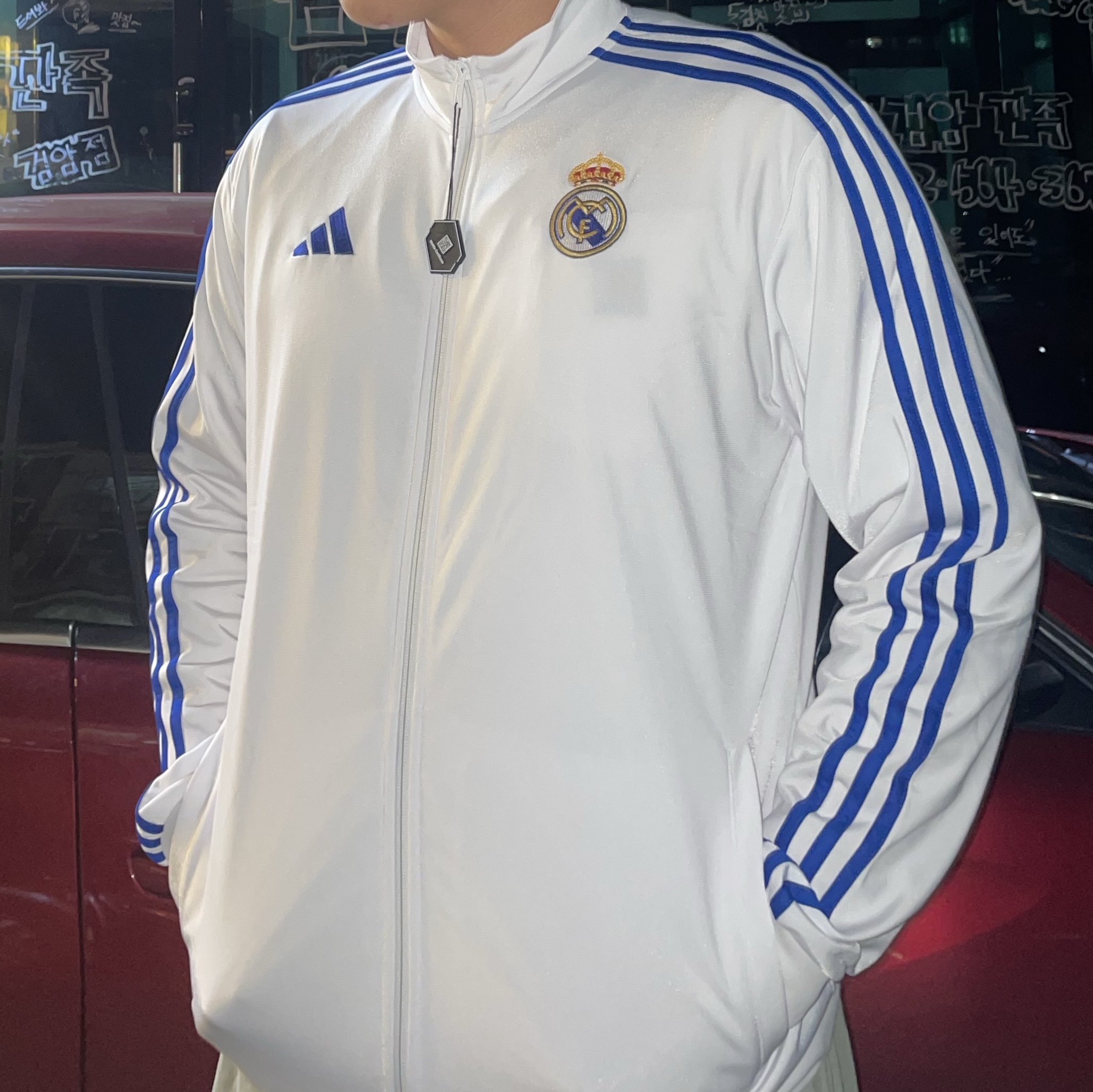 Adidas Real Madrid DNA Track Top White - US Sizing 착용 스타일