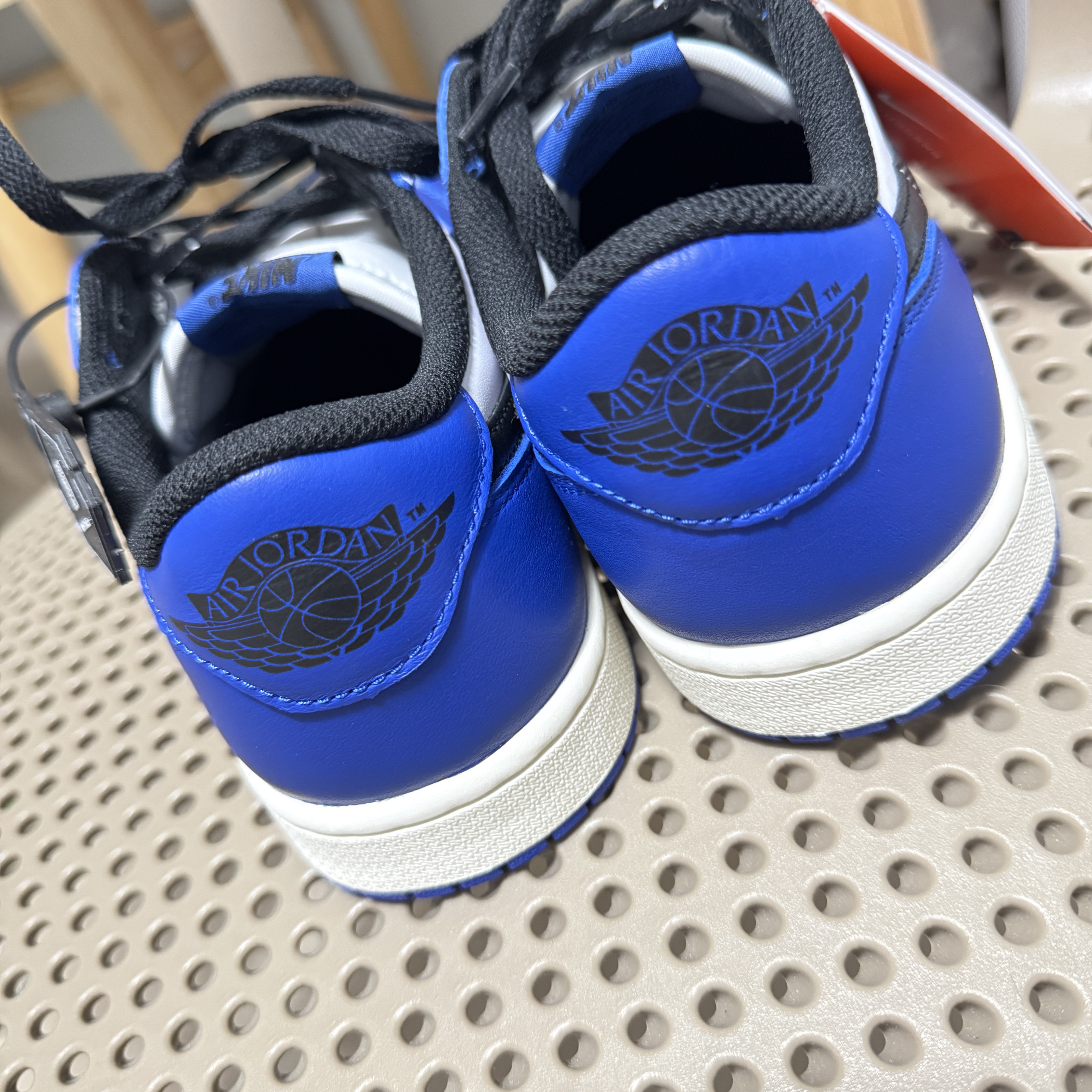 Jordan 1 Retro Low OG Game Royal 착용 스타일 - 6