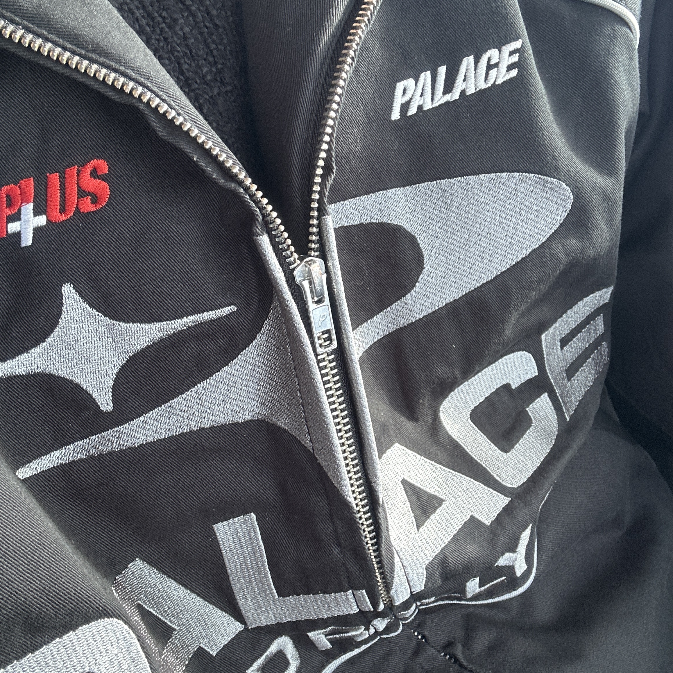 Palace Pally Rally Jacket Black - 24FW, Supreme Boucle Small Box Sweater Black - 24SS 착용 스타일