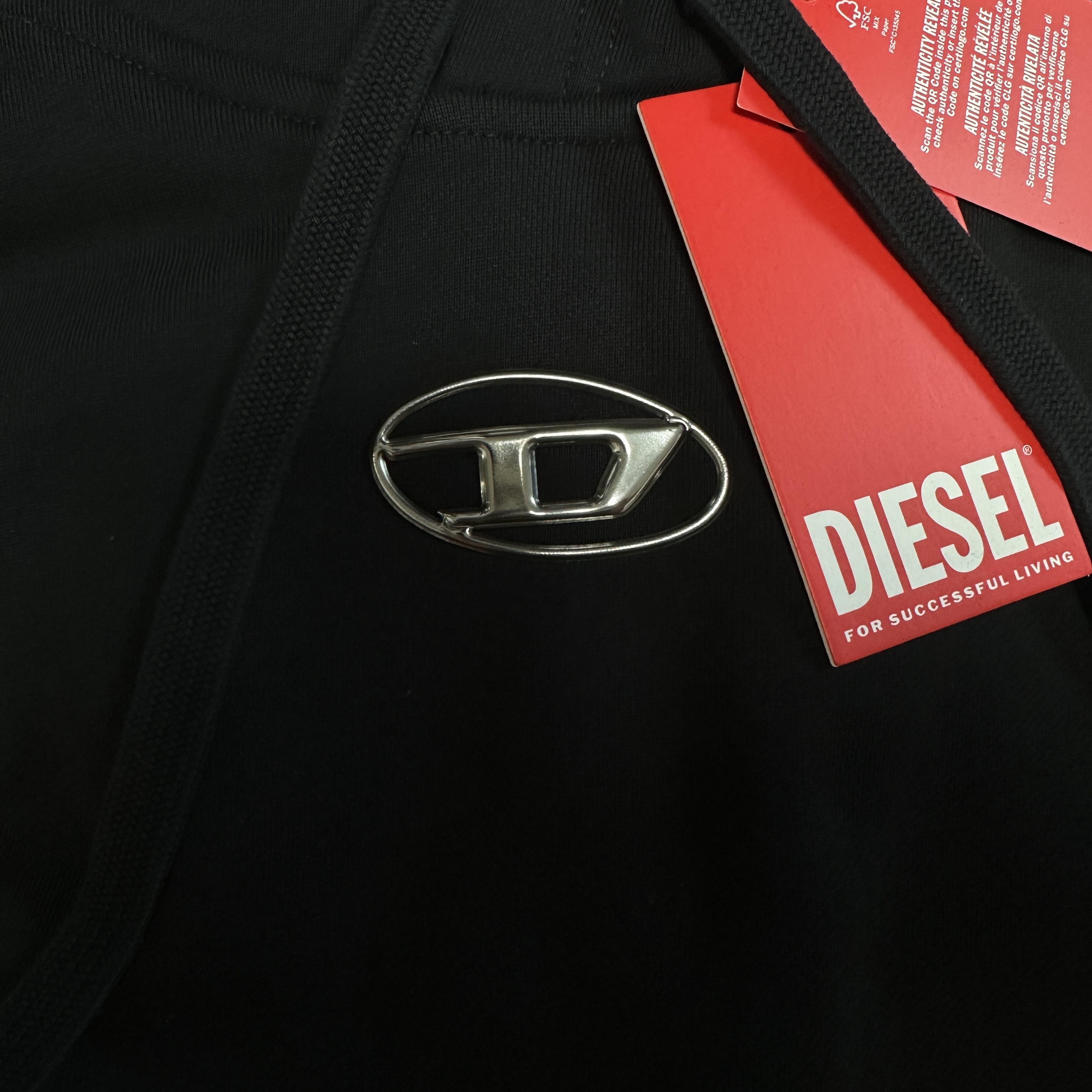 Diesel S-Macs-Hood-D Hoodie with Logo Black 착용 스타일