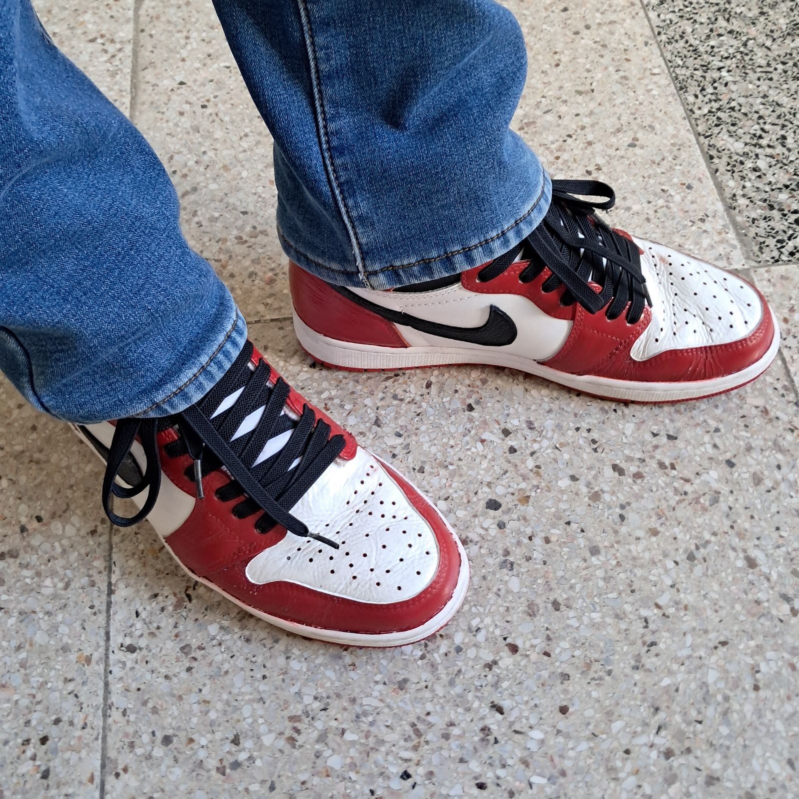 Jordan 1 Retro High OG Heritage 착용 스타일 - 2