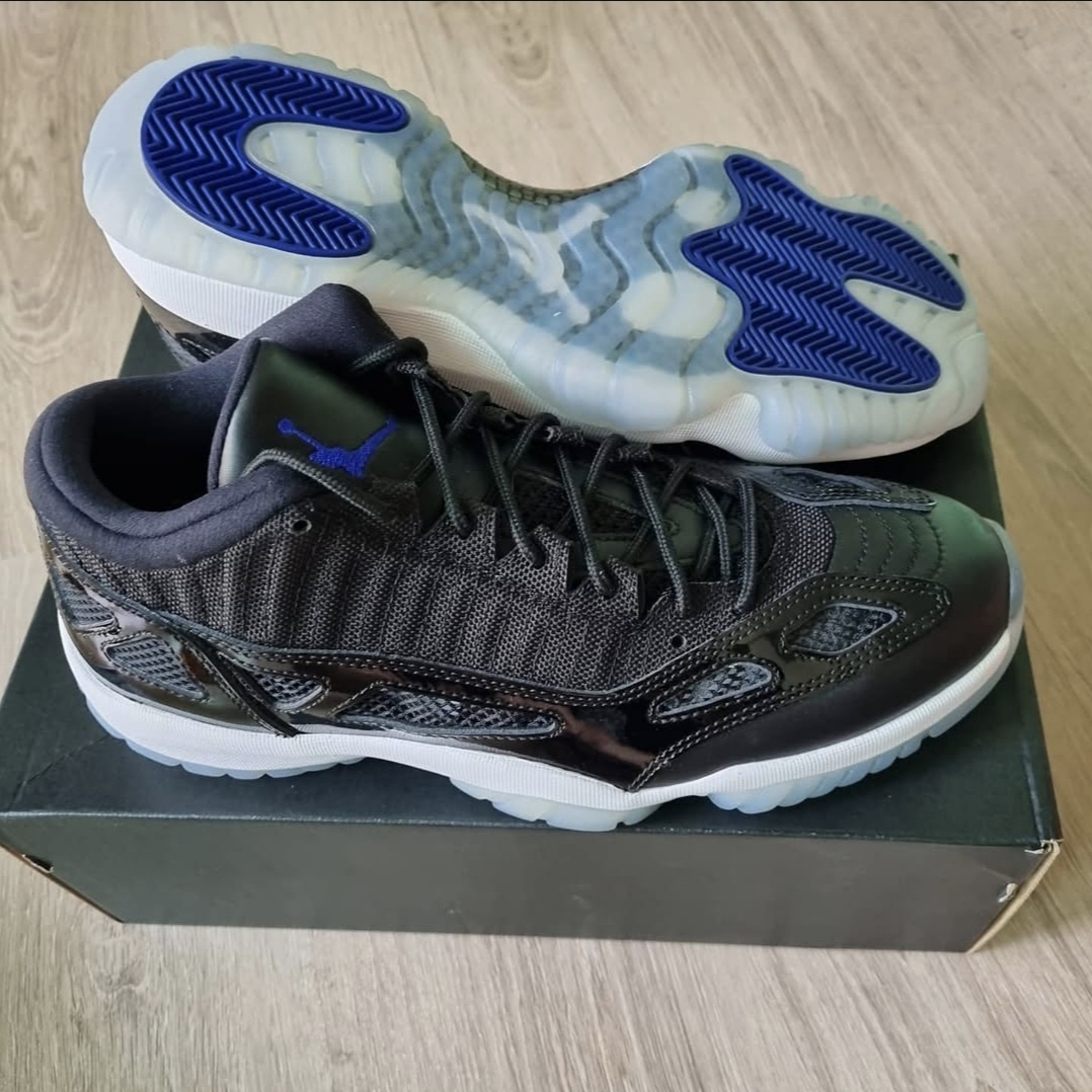 Jordan 11 Retro Low IE Space Jam 착용 스타일