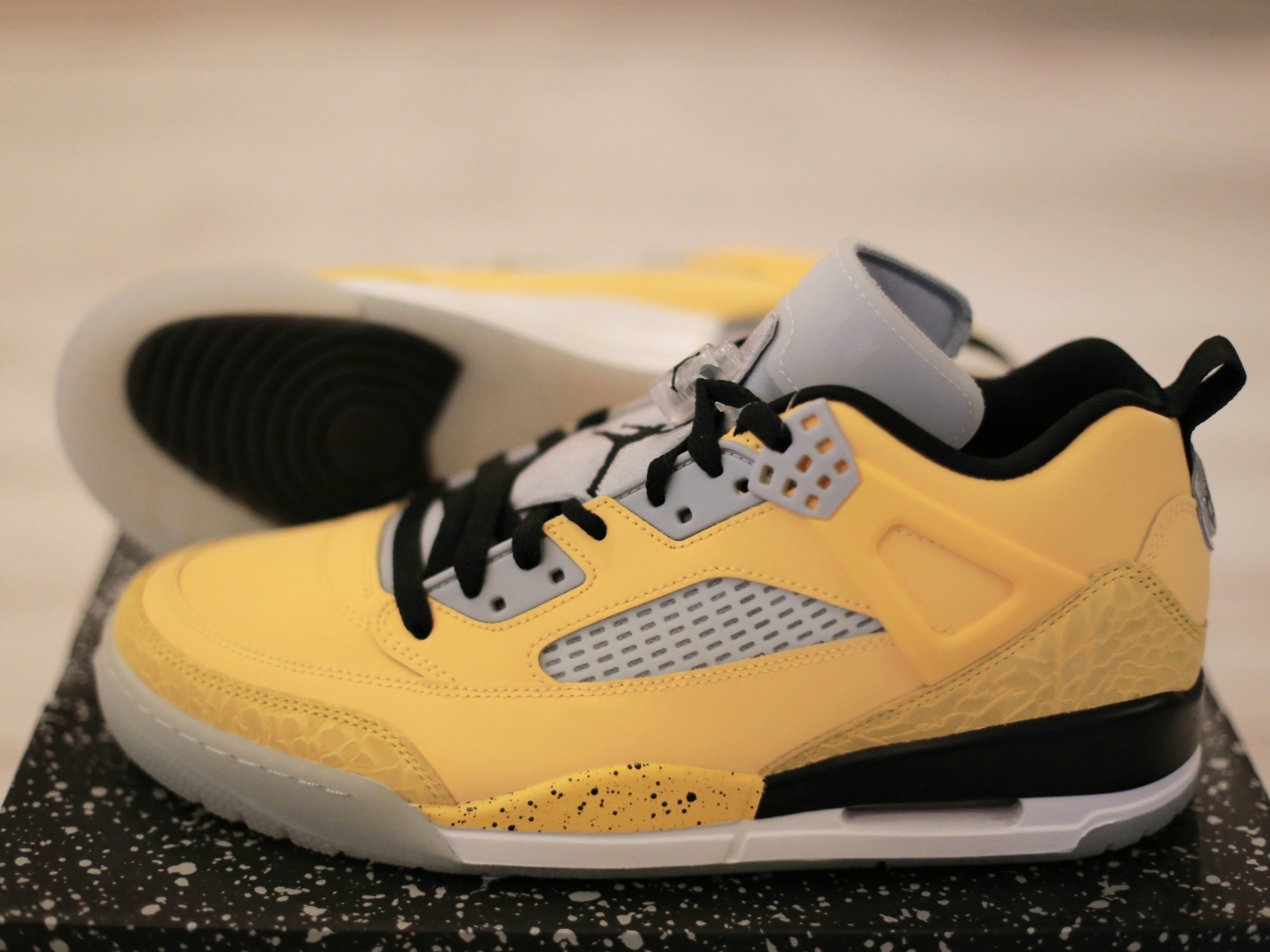 Jordan Spizike Low Varsity Maze 착용 스타일 - 4