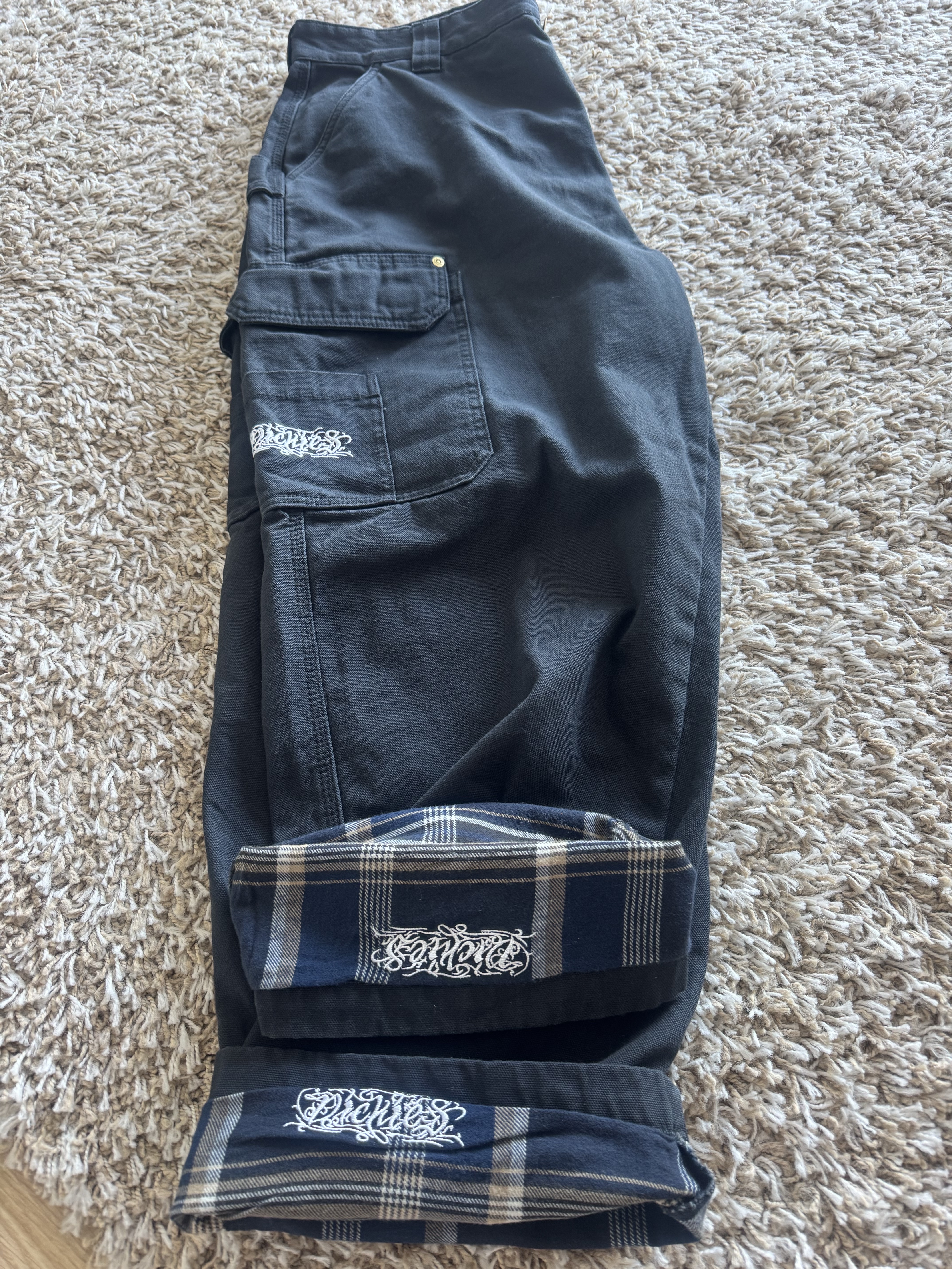 Supreme x Dickies Flannel Lined Cargo Pant Black - 24FW 착용 스타일