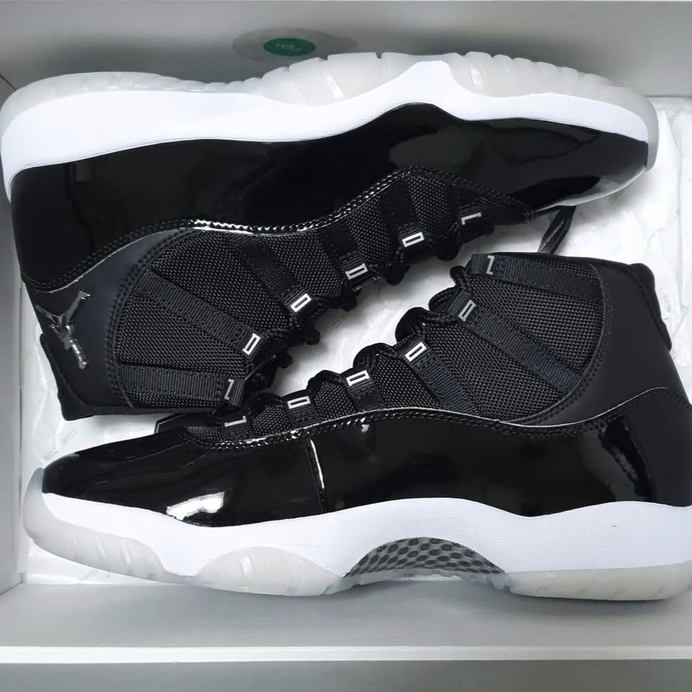 Jordan 11 Retro Jubilee 착용 스타일